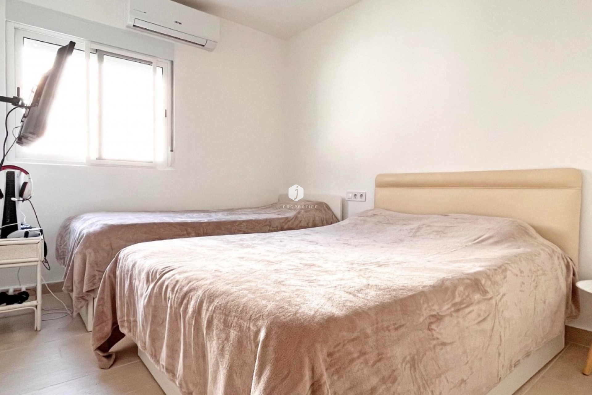 Z drugiej ręki - Bungalow -
Orihuela Costa - Costa Blanca