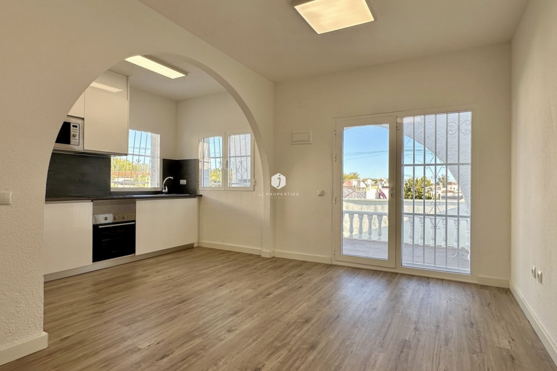 Z drugiej ręki - Bungalow -
Orihuela Costa - Costa Blanca