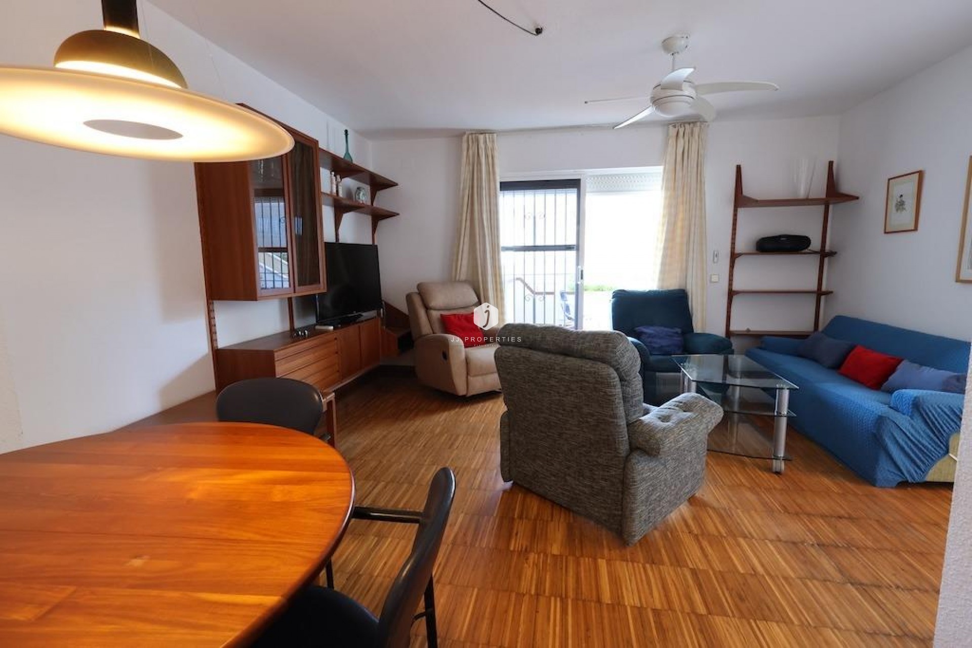 Z drugiej ręki - Bungalow -
Orihuela Costa - Costa Blanca