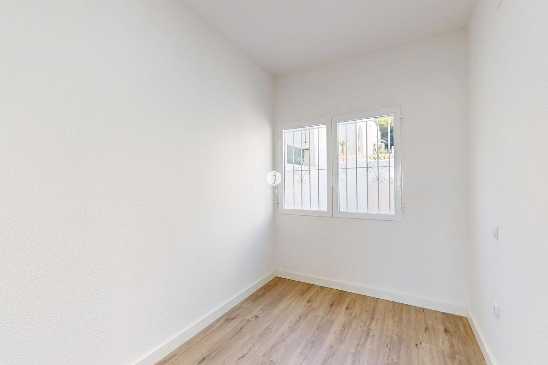 Z drugiej ręki - Bungalow -
Orihuela Costa - Costa Blanca