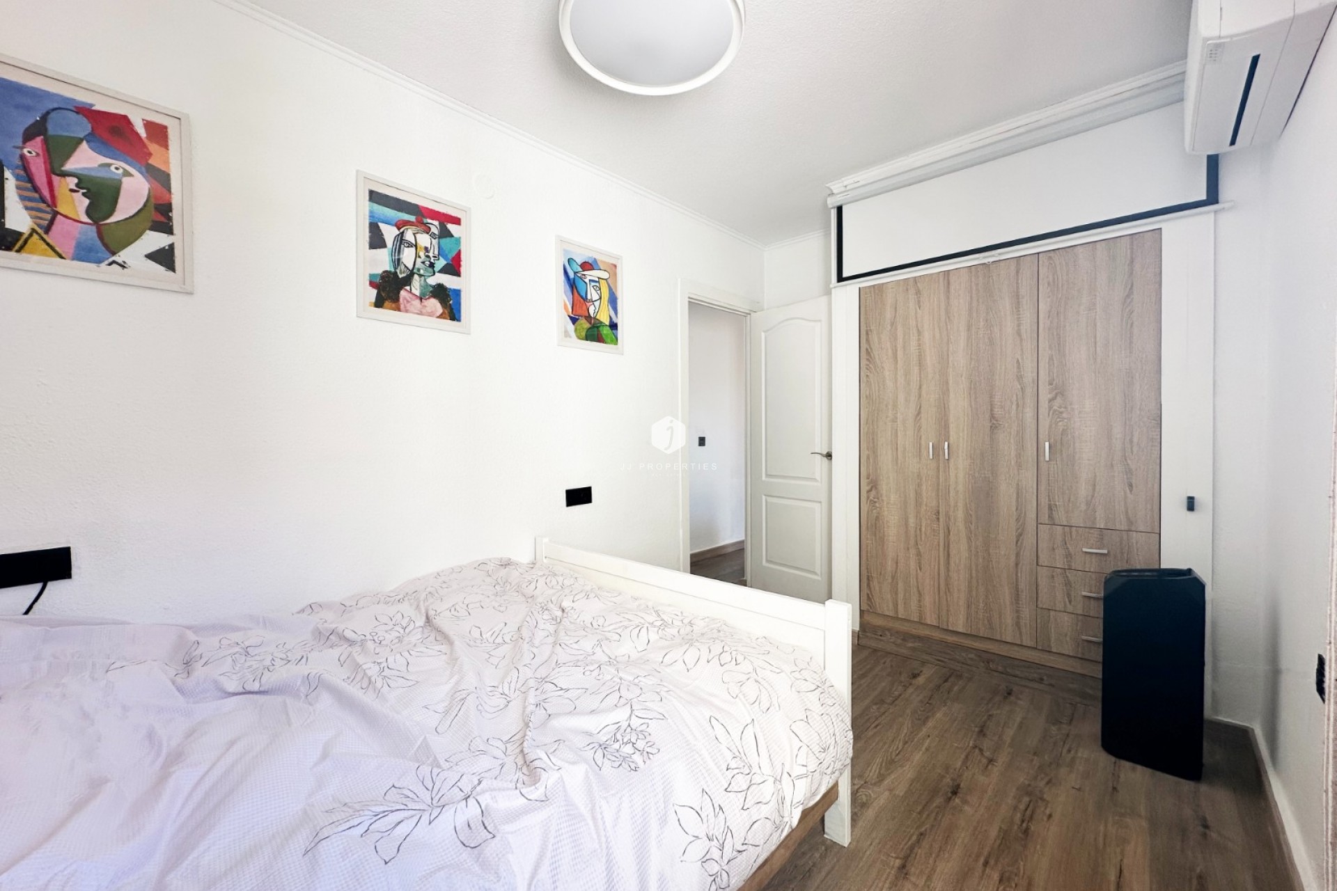 Z drugiej ręki - Bungalow -
Orihuela Costa - Costa Blanca