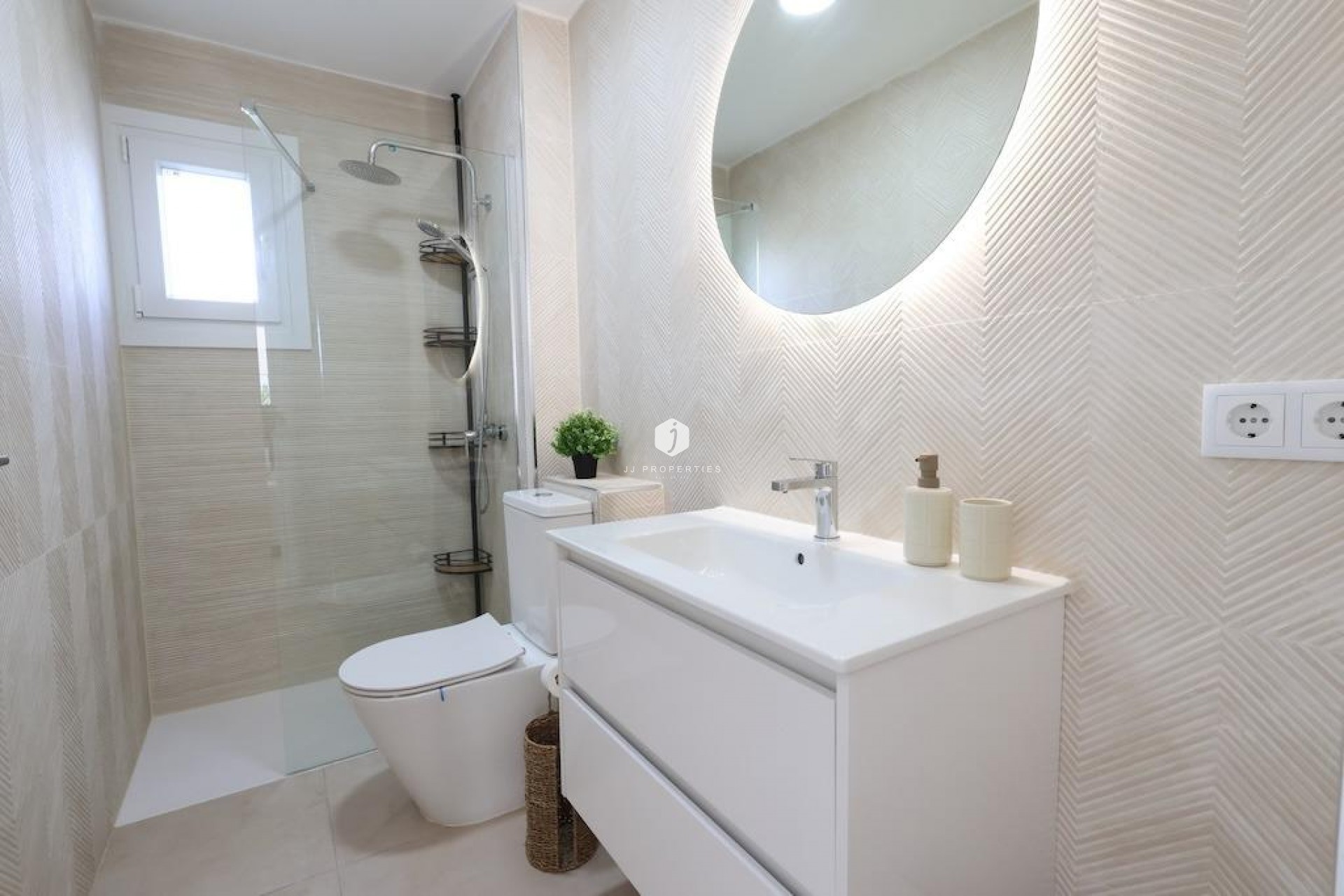 Z drugiej ręki - Bungalow -
Orihuela Costa - Costa Blanca