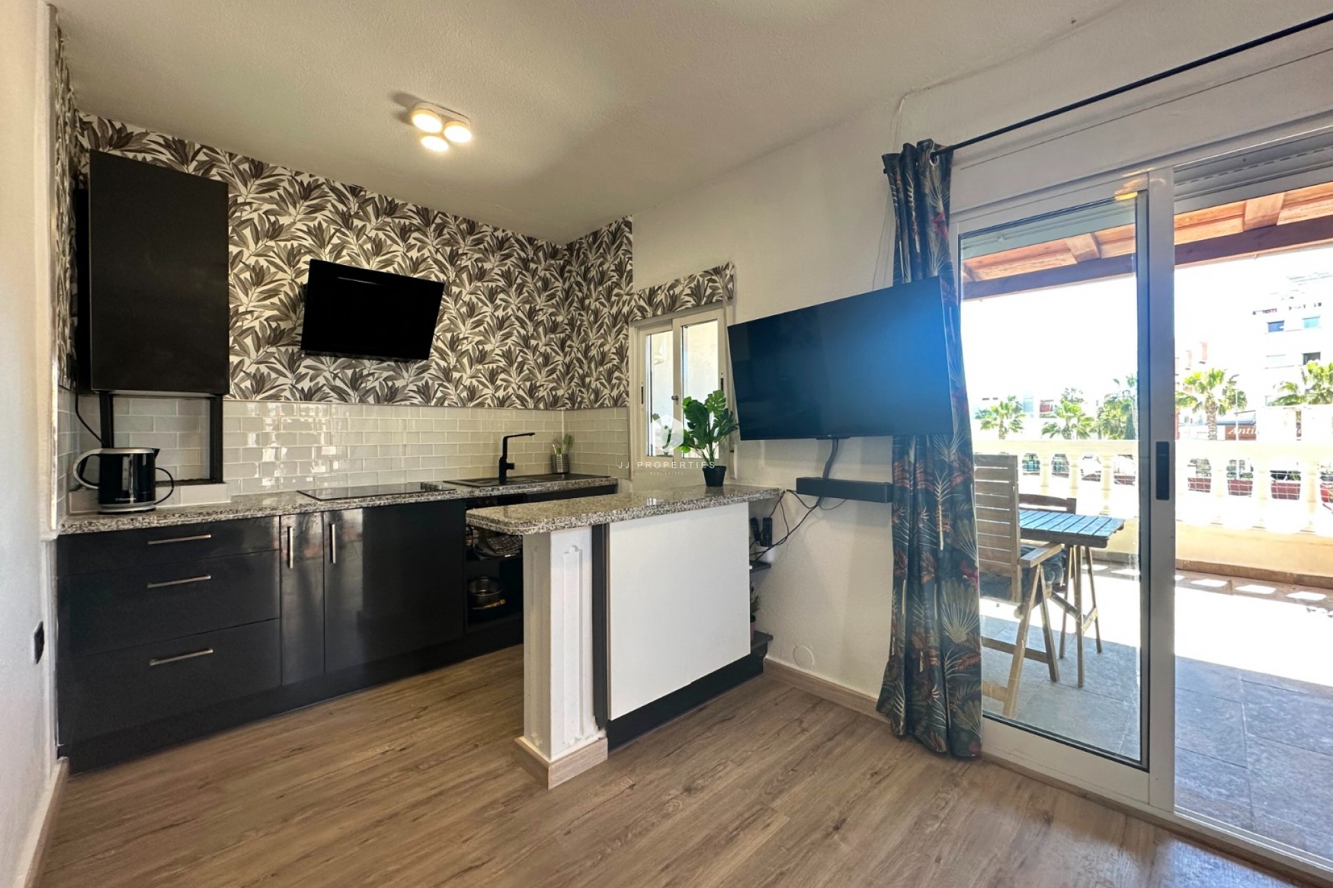 Z drugiej ręki - Bungalow -
Orihuela Costa - Costa Blanca
