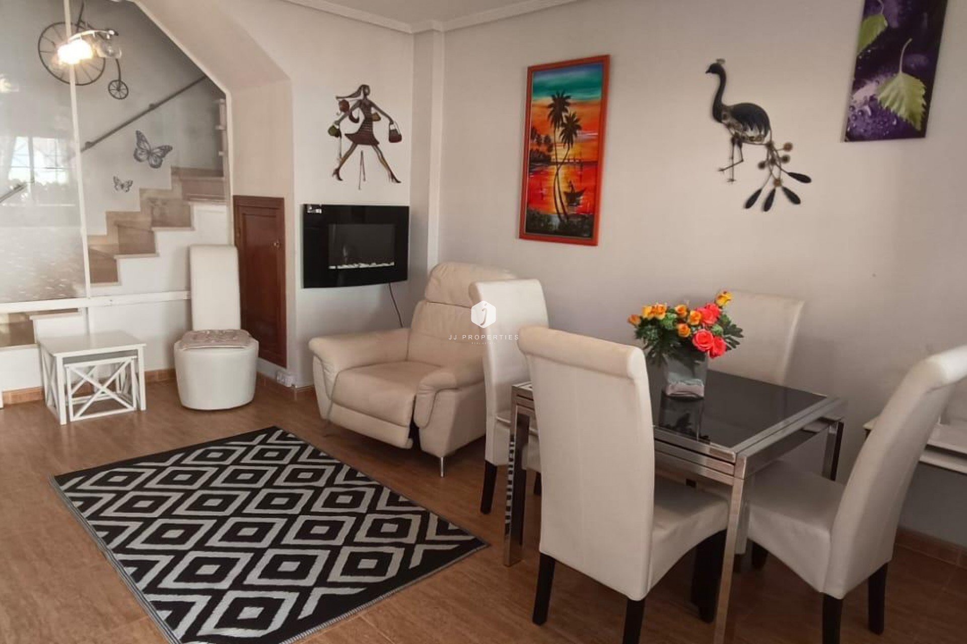 Z drugiej ręki - Bungalow -
Orihuela Costa - Los Almendros-la Florida