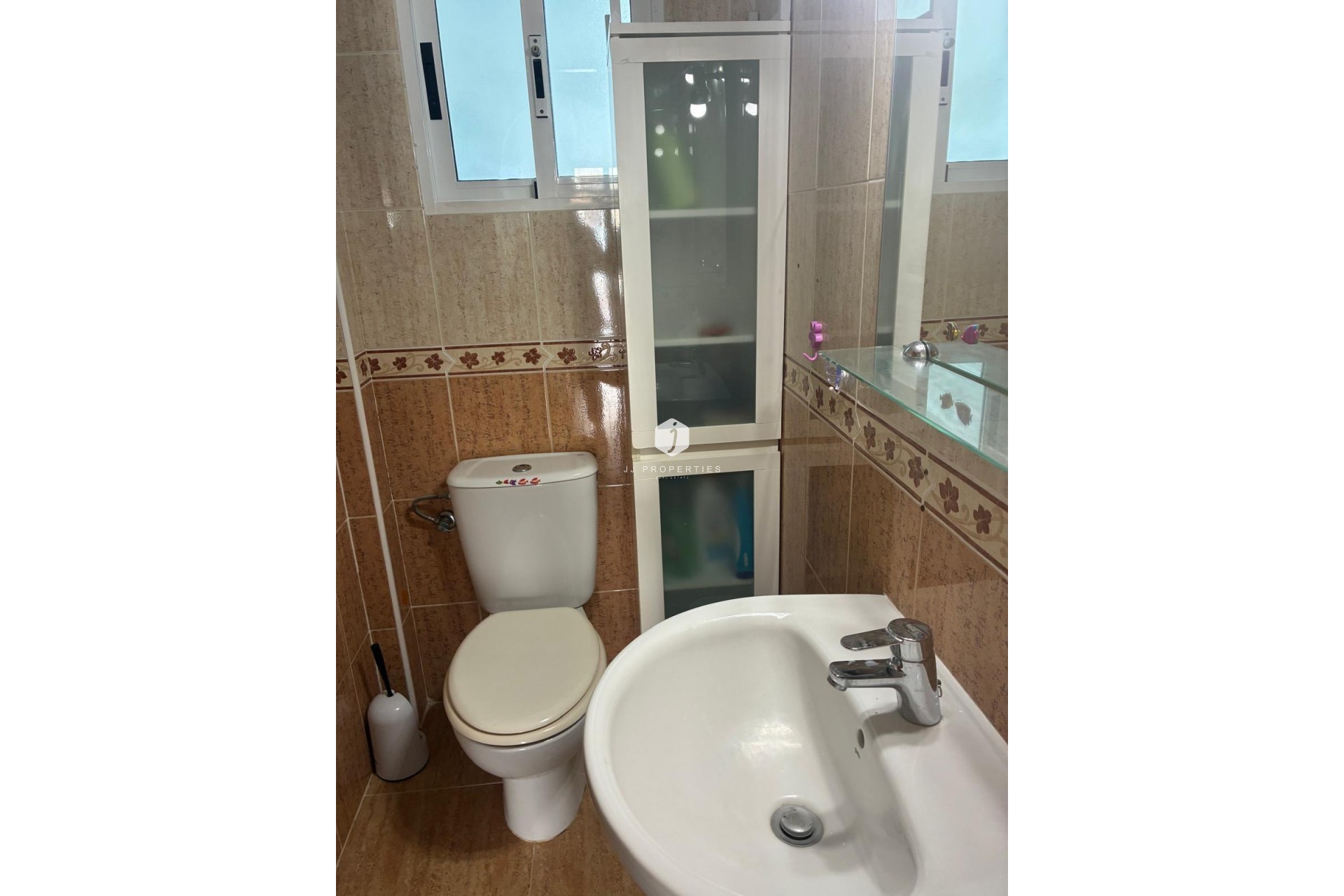 Z drugiej ręki - Bungalow -
Orihuela Costa - Los Almendros-la Florida