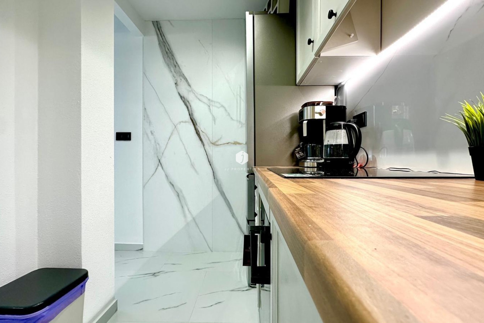 Z drugiej ręki - Bungalow -
Orihuela Costa - Playa Flamenca Norte