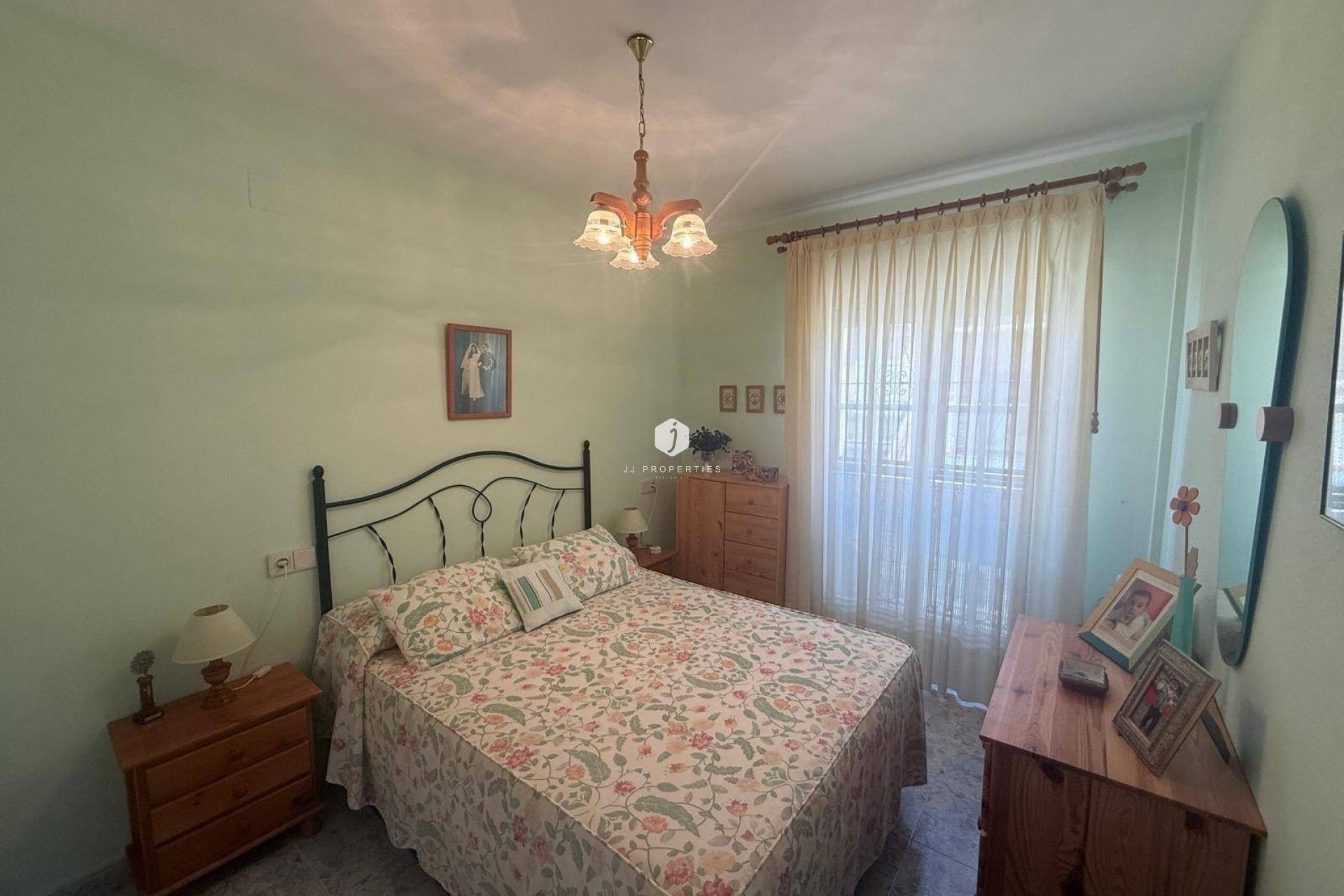 Z drugiej ręki - Bungalow -
Orihuela Costa - Playa Flamenca