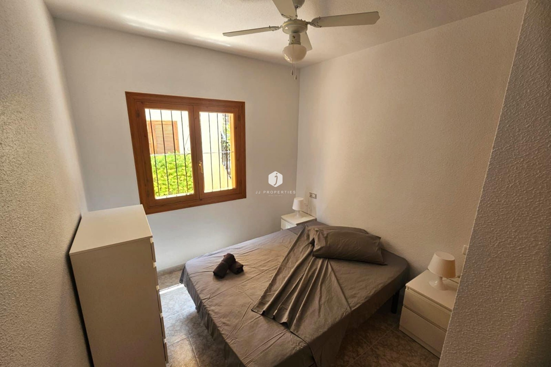 Z drugiej ręki - Bungalow -
Orihuela Costa - Playa Flamenca