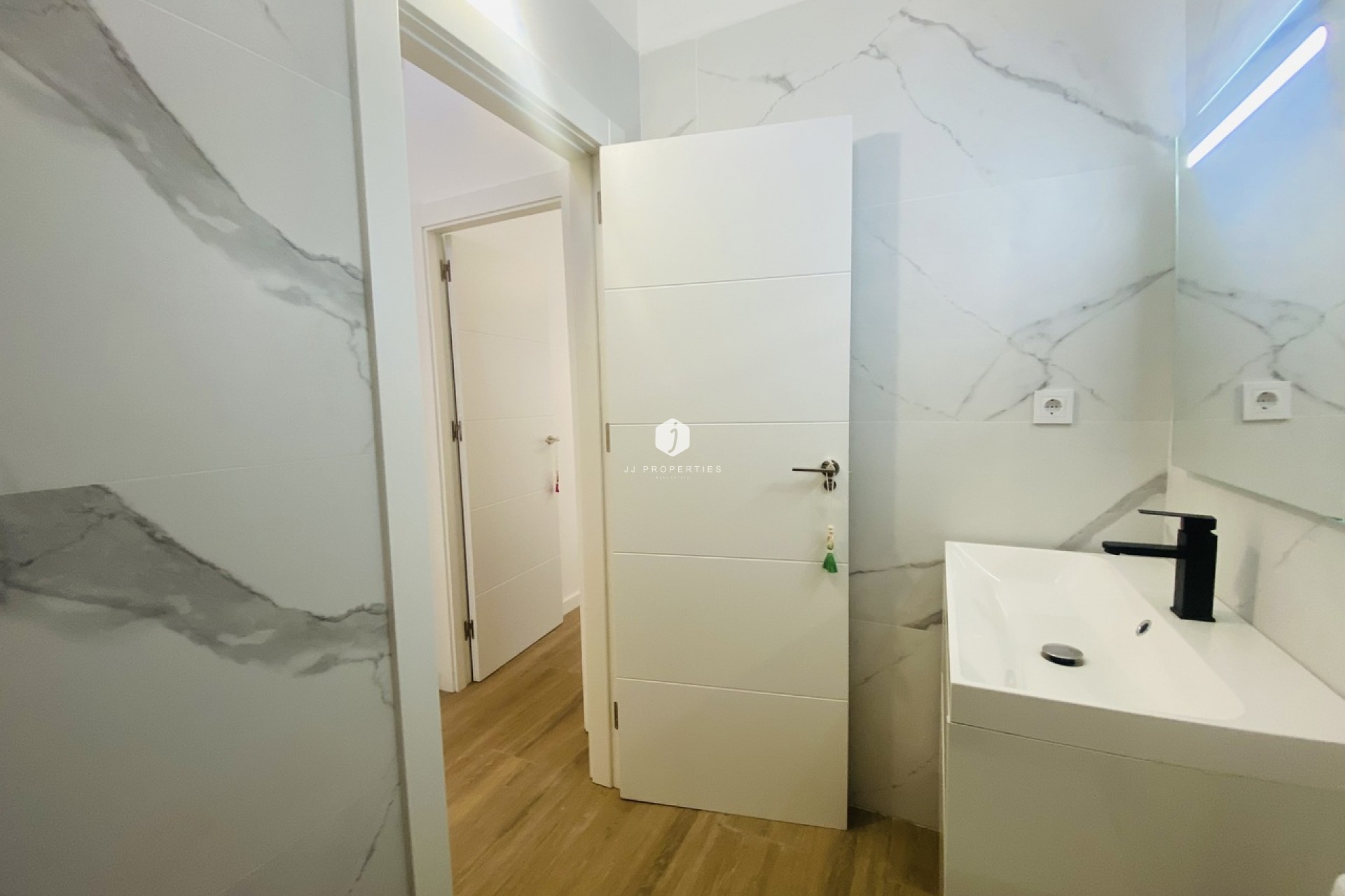 Z drugiej ręki - Bungalow -
Playa Flamenca - Costa Blanca