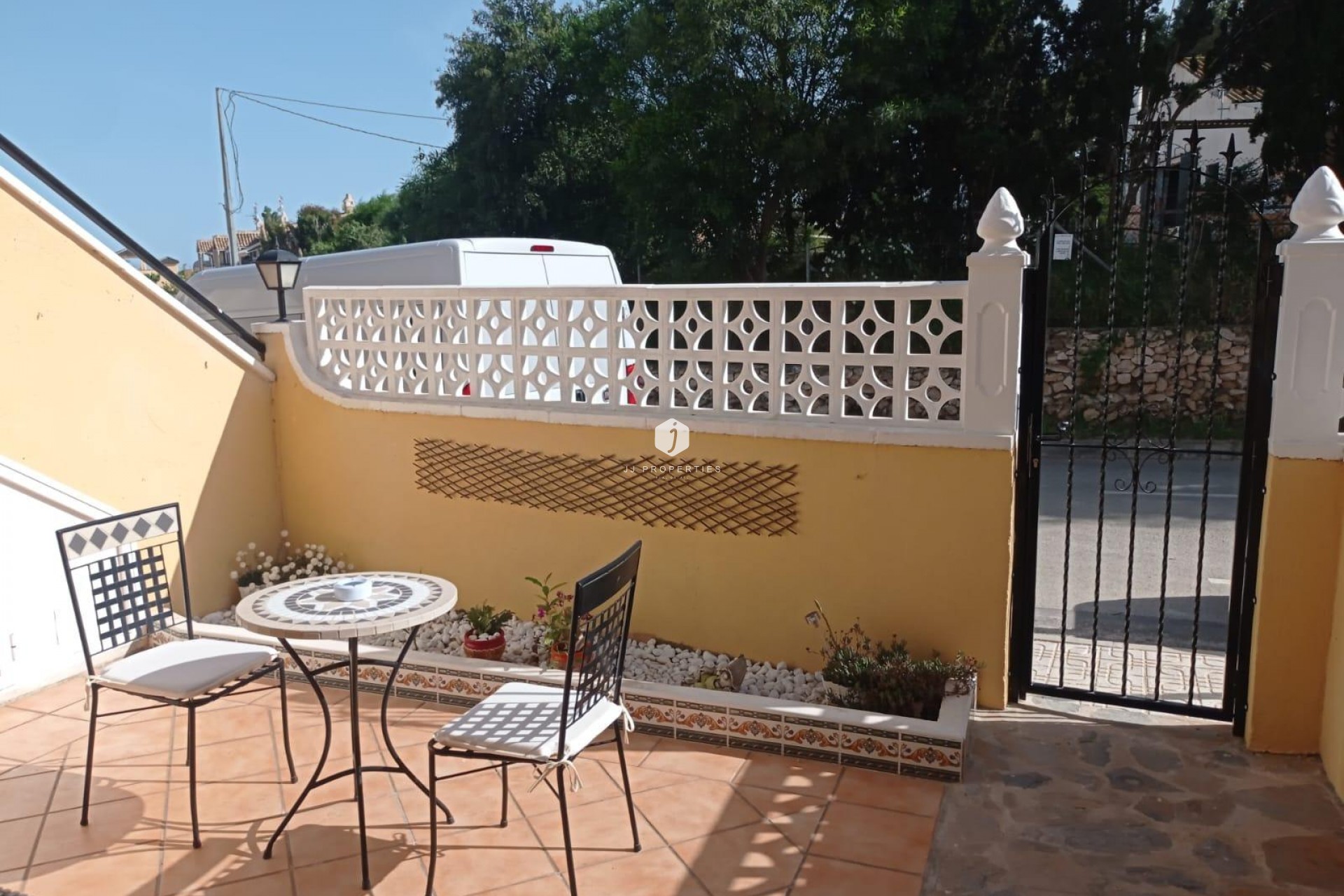 Z drugiej ręki - Bungalow -
San Miguel de Salinas - Costa Blanca Sur