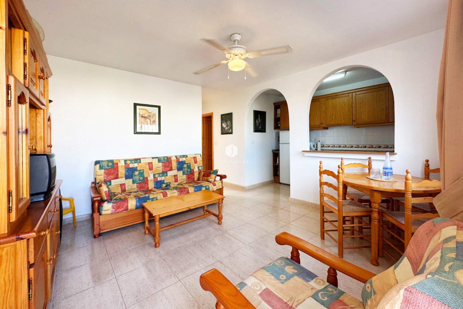 Z drugiej ręki - Bungalow -
San Miguel de Salinas - Inland