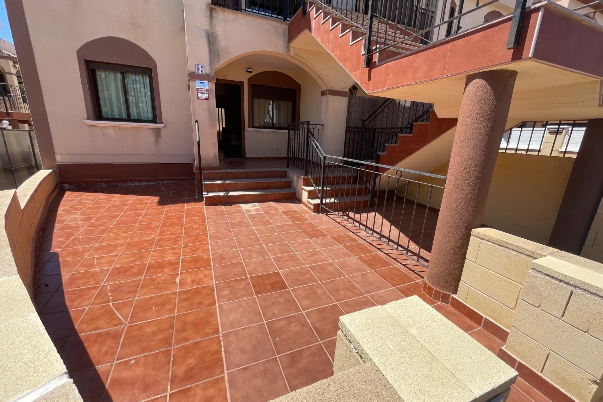 Z drugiej ręki - Bungalow -
Torrevieja - Aguas Nuevas 1