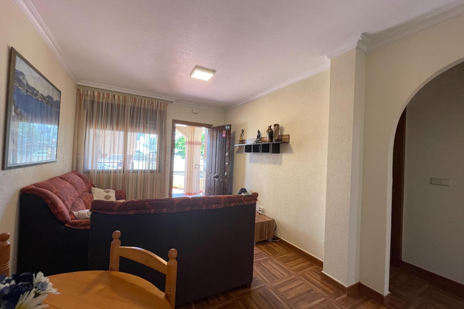 Z drugiej ręki - Bungalow -
Torrevieja - Aguas Nuevas 1