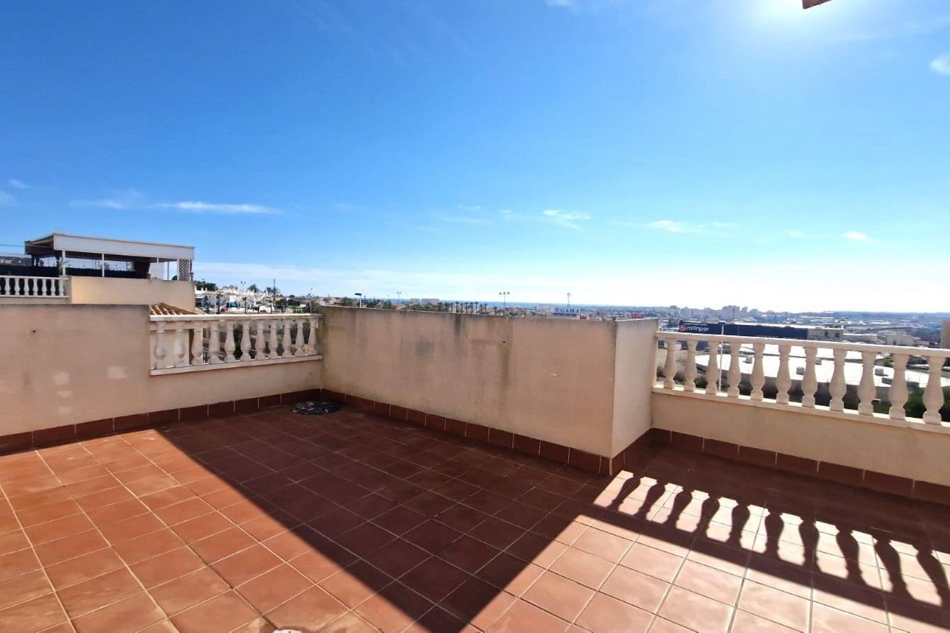 Z drugiej ręki - Bungalow -
Torrevieja - Aguas Nuevas 1