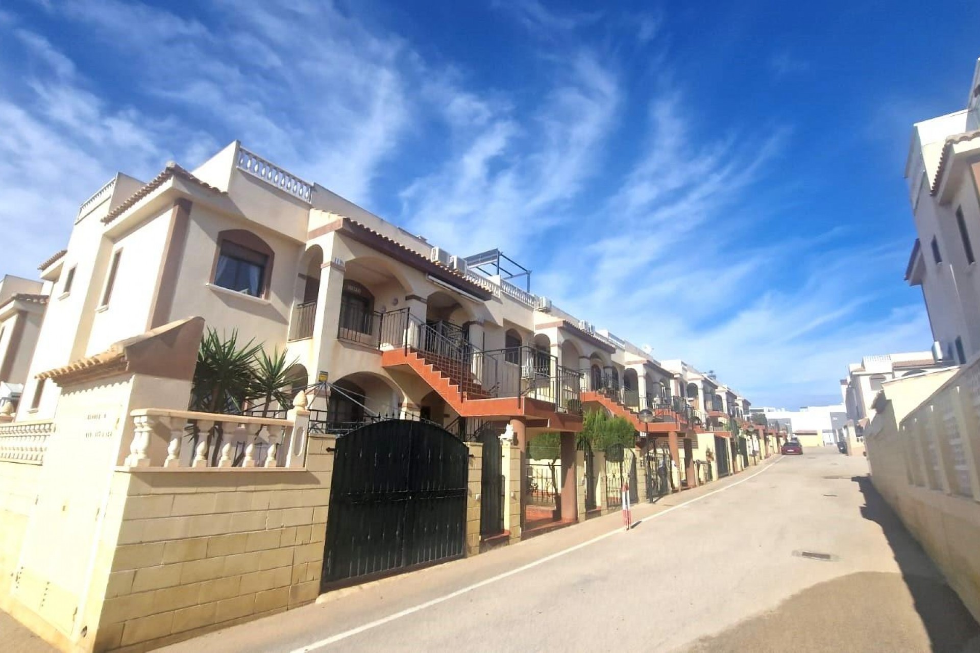 Z drugiej ręki - Bungalow -
Torrevieja - Aguas Nuevas 1