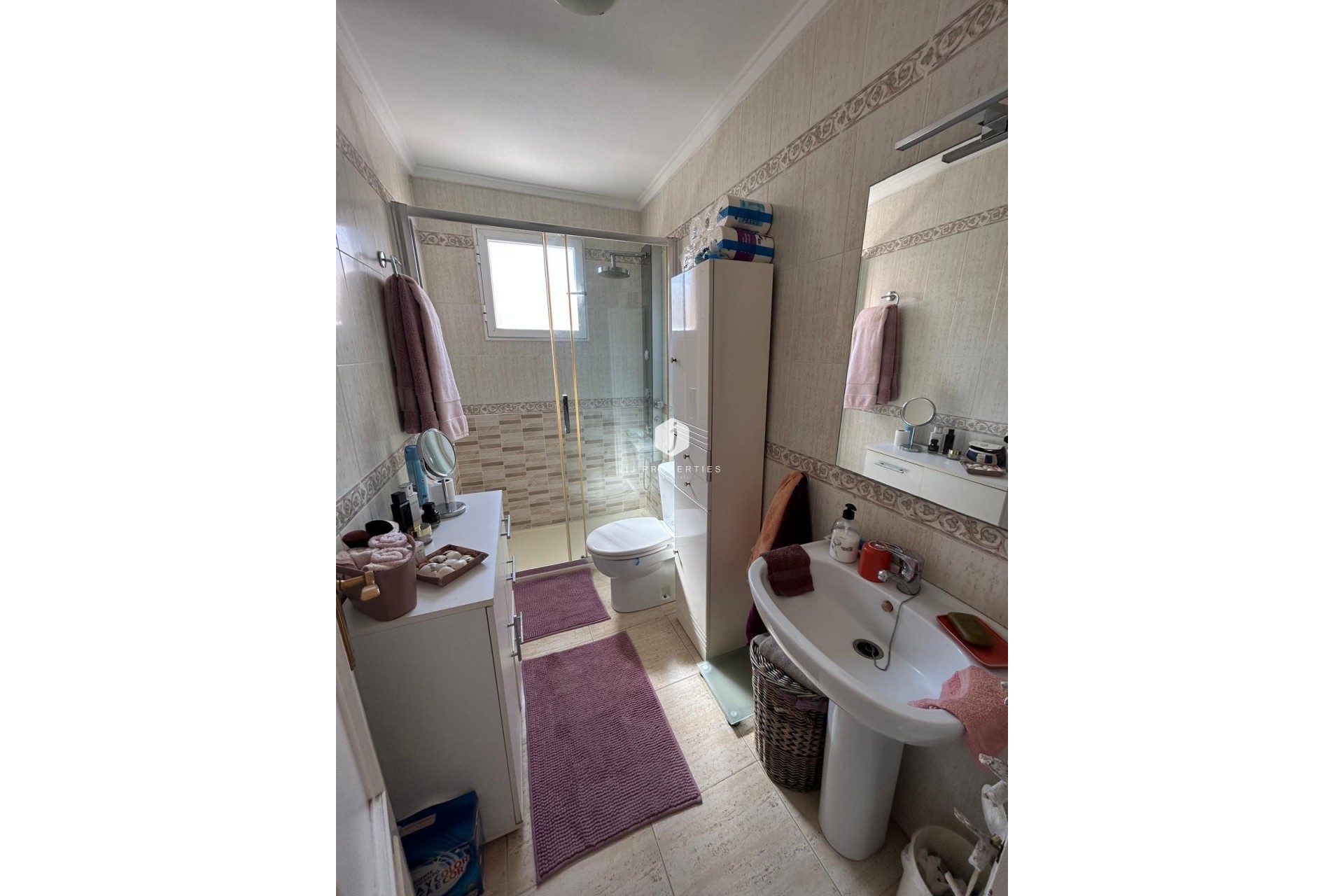 Z drugiej ręki - Bungalow -
Torrevieja - aguas nuevas