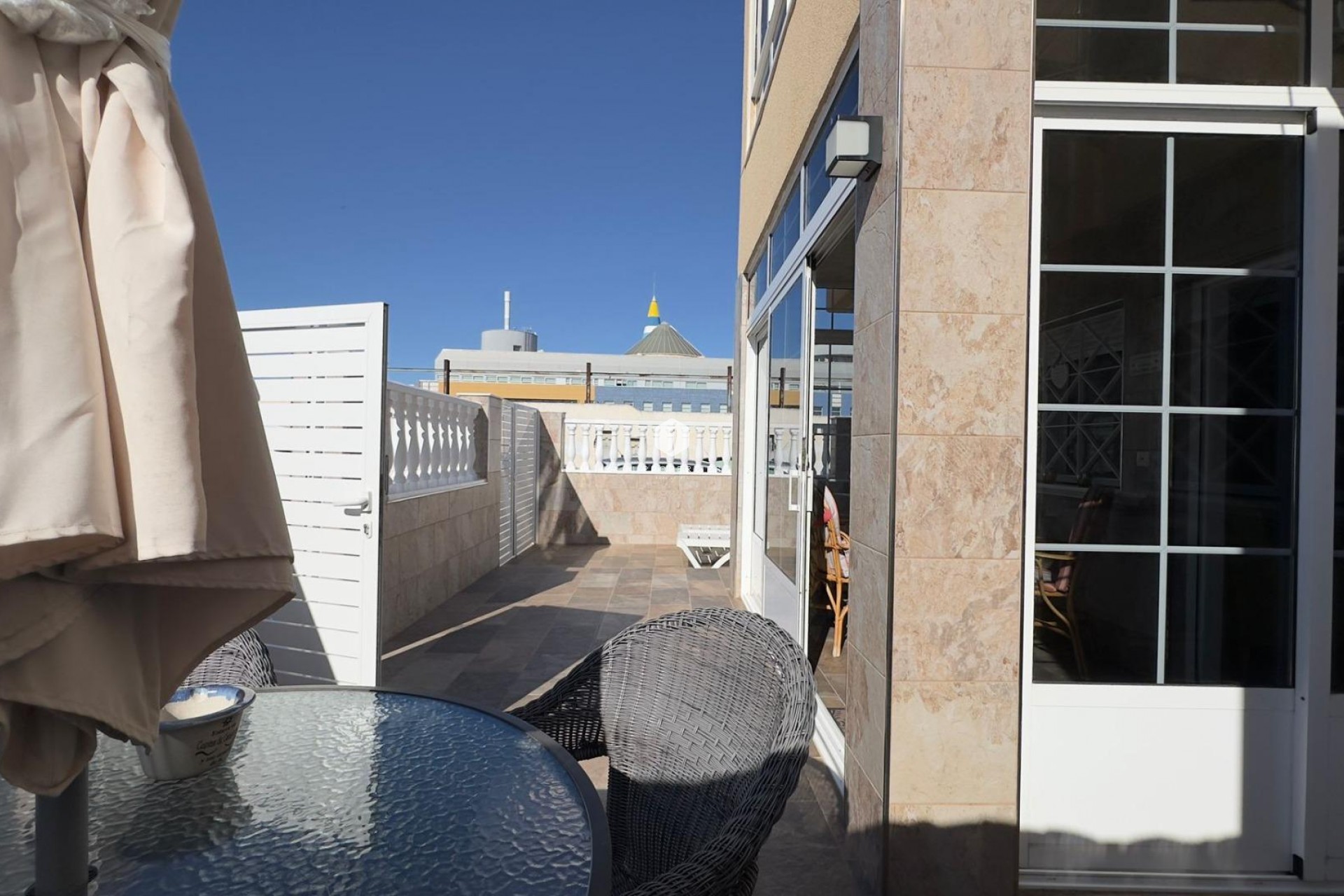 Z drugiej ręki - Bungalow -
Torrevieja - Centro