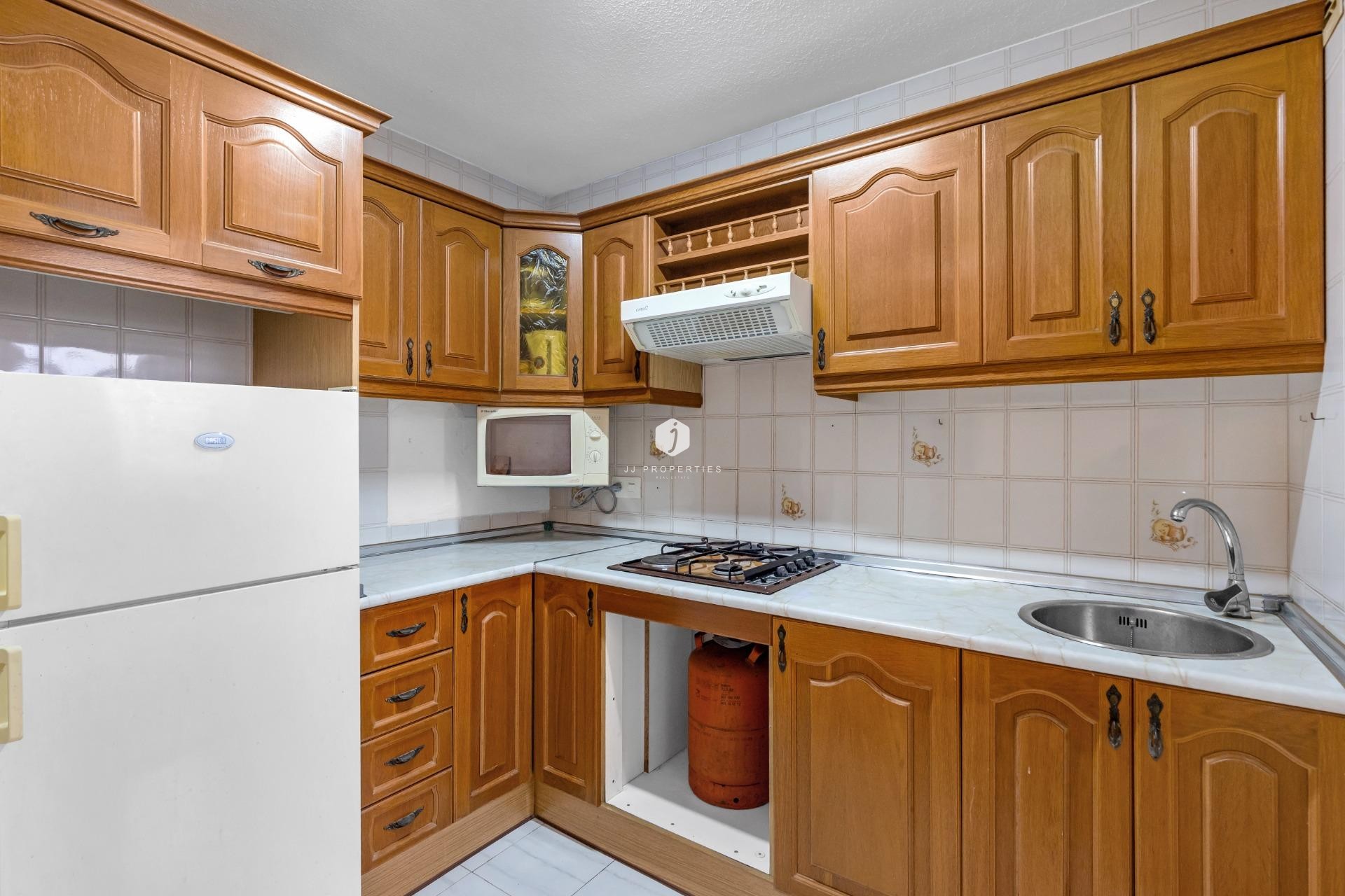 Z drugiej ręki - Bungalow -
Torrevieja - Centro