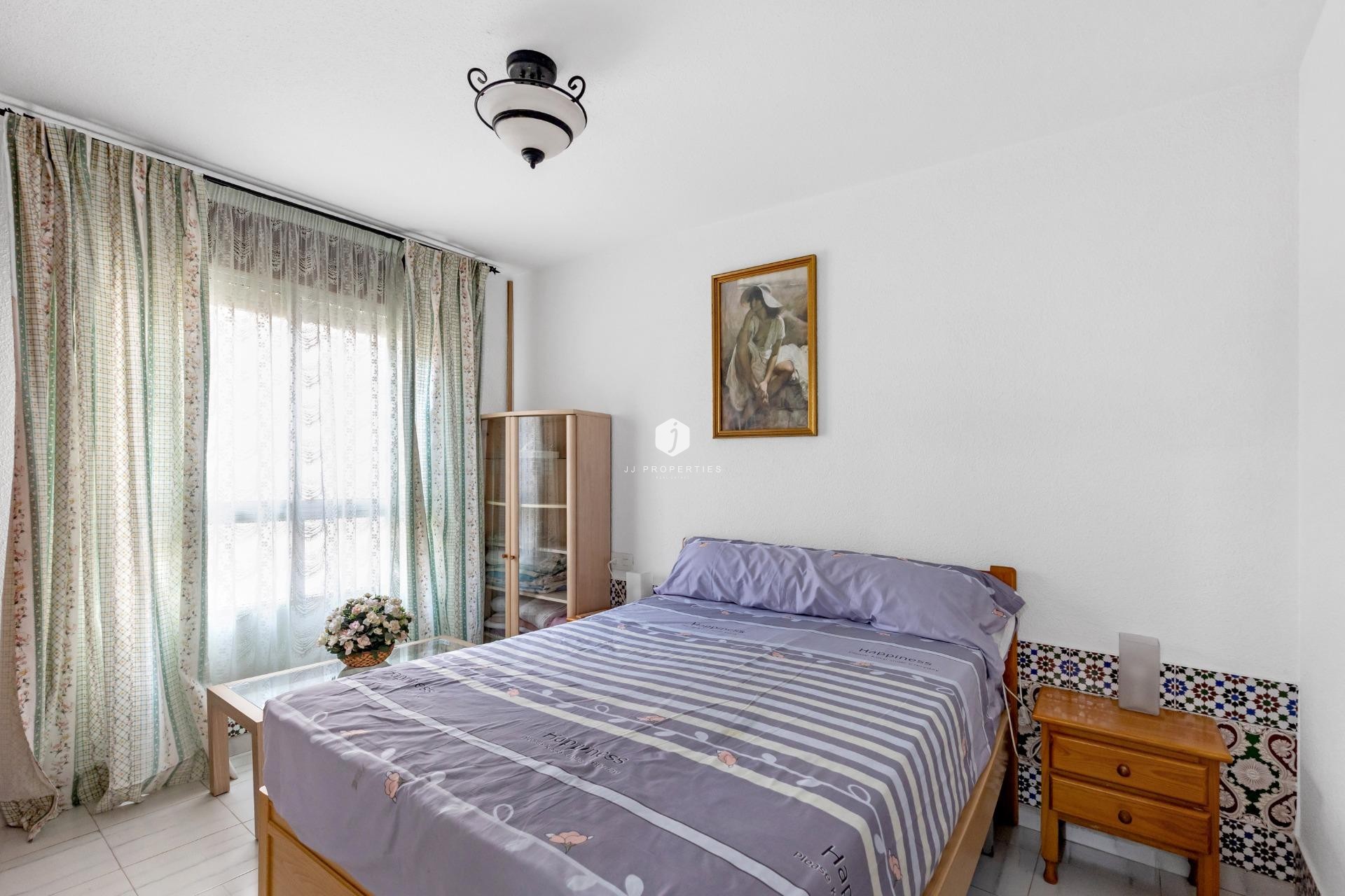 Z drugiej ręki - Bungalow -
Torrevieja - Centro