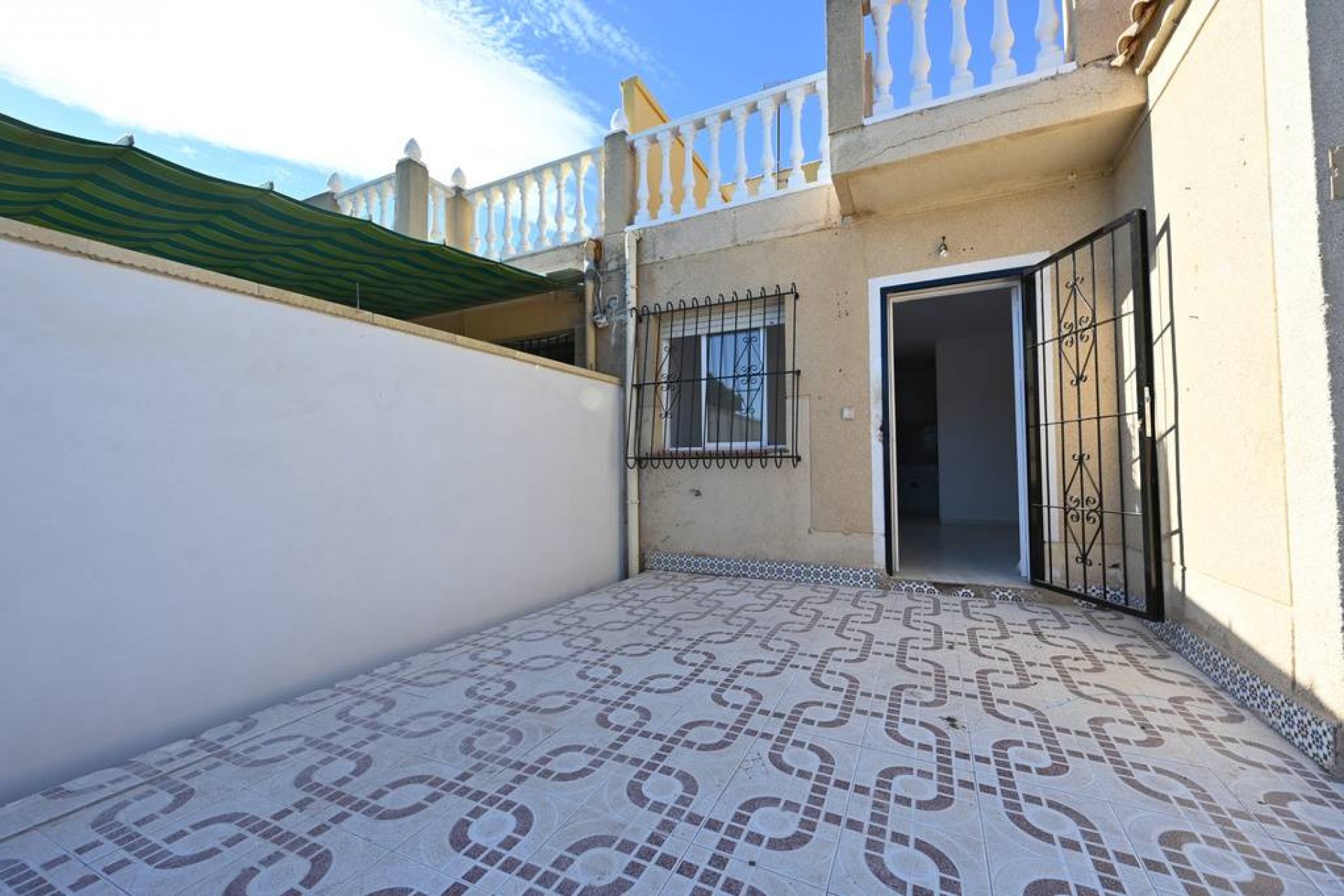 Z drugiej ręki - Bungalow -
Torrevieja - Costa Blanca