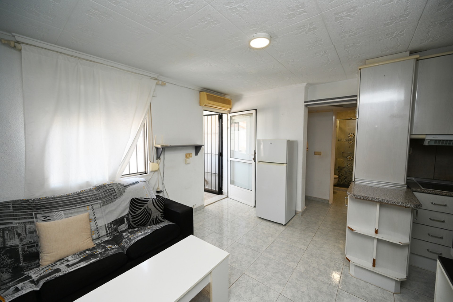 Z drugiej ręki - Bungalow -
Torrevieja - Costa Blanca