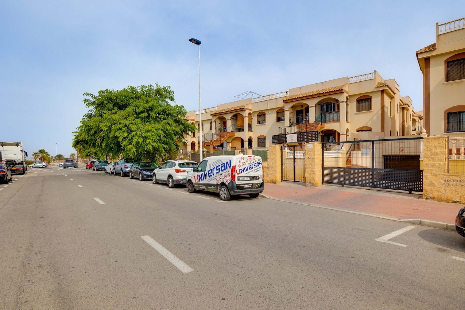 Z drugiej ręki - Bungalow -
Torrevieja - Costa Blanca