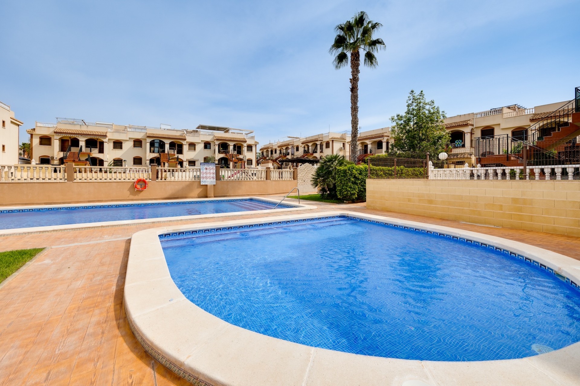 Z drugiej ręki - Bungalow -
Torrevieja - Costa Blanca