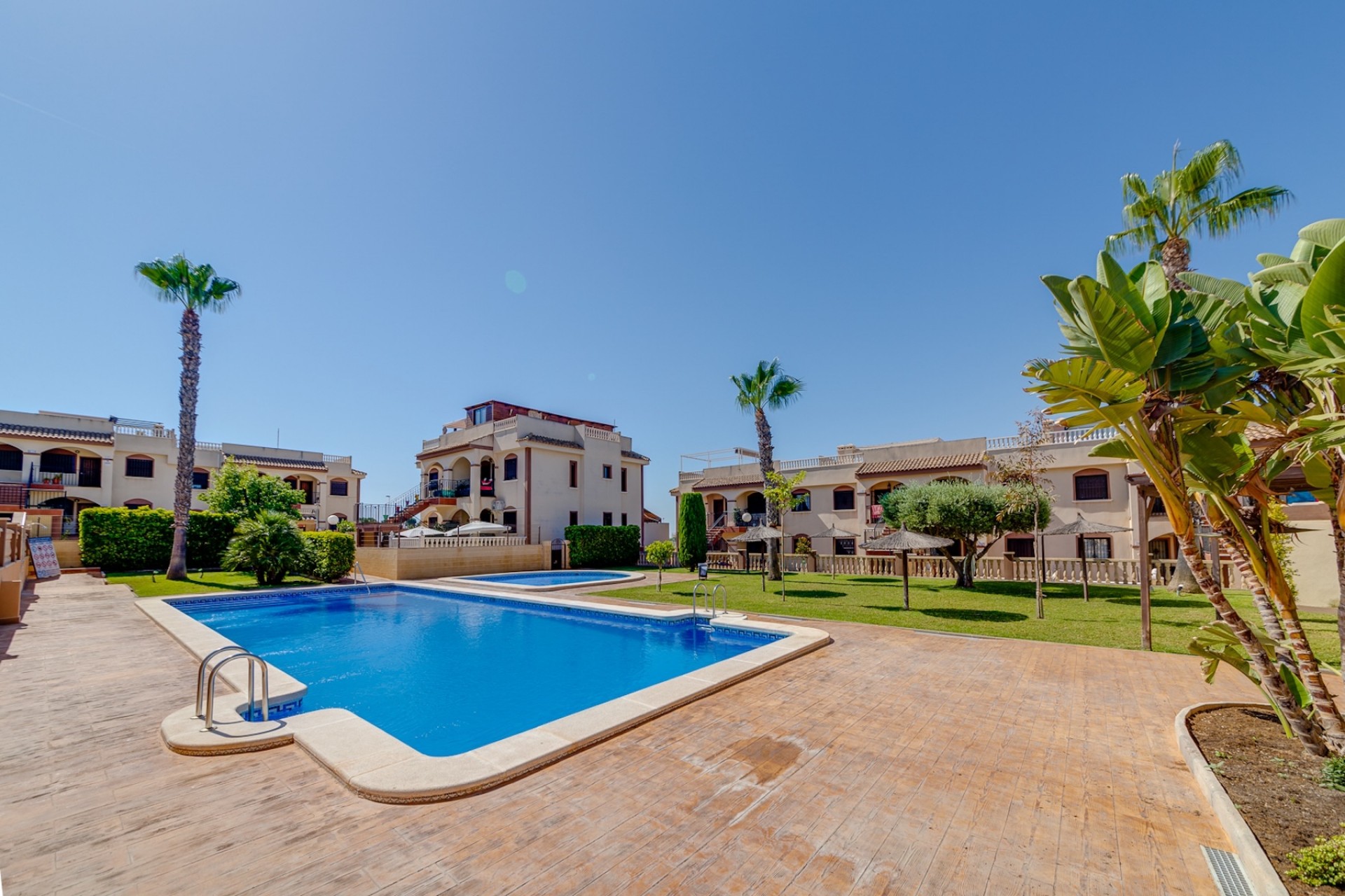 Z drugiej ręki - Bungalow -
Torrevieja - Costa Blanca