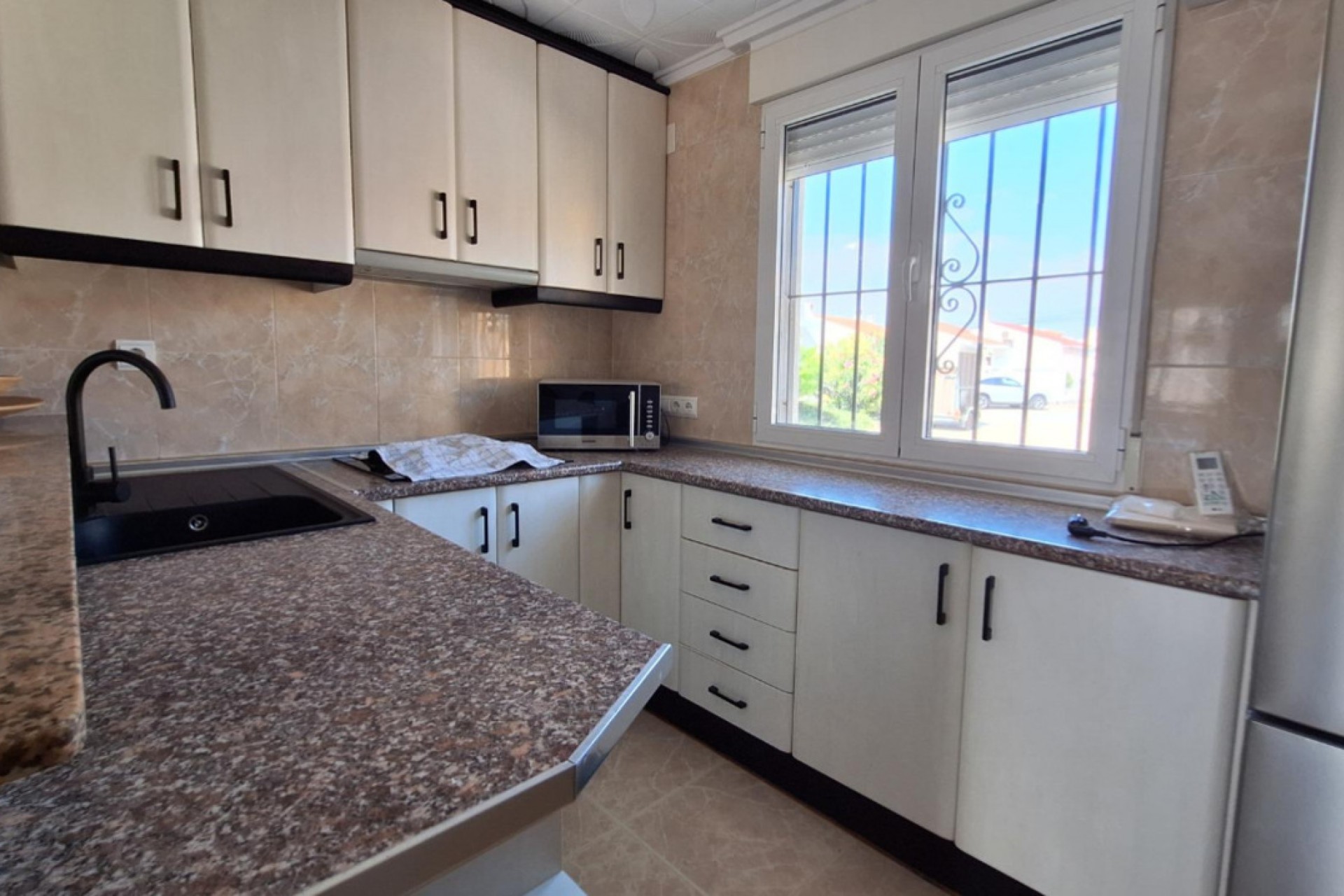 Z drugiej ręki - Bungalow -
Torrevieja - Costa Blanca