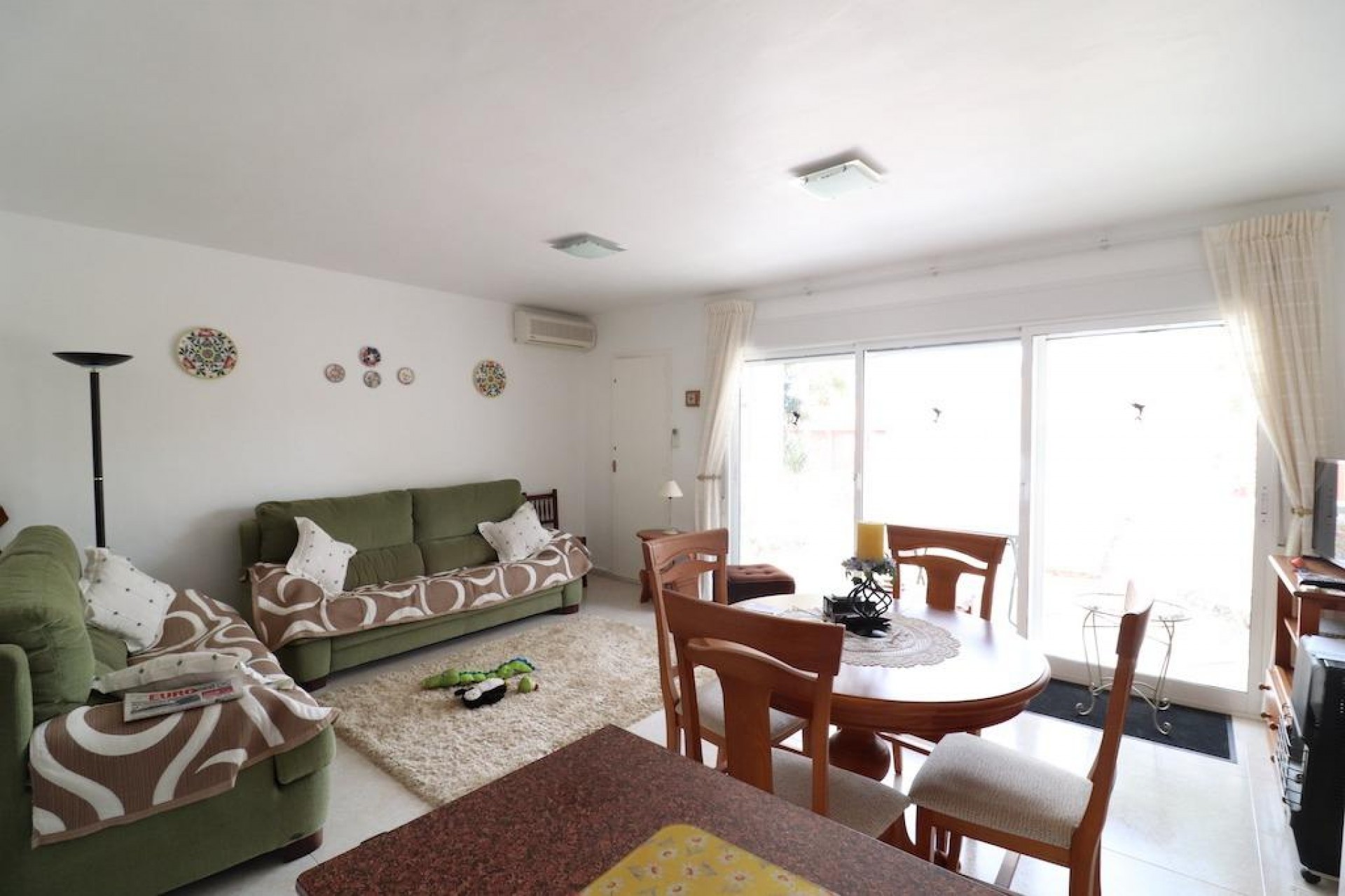 Z drugiej ręki - Bungalow -
Torrevieja - Costa Blanca