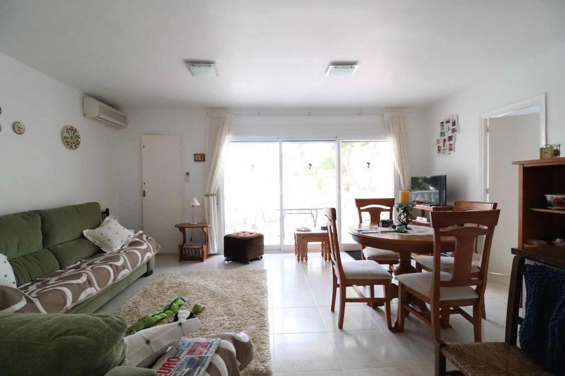 Z drugiej ręki - Bungalow -
Torrevieja - Costa Blanca