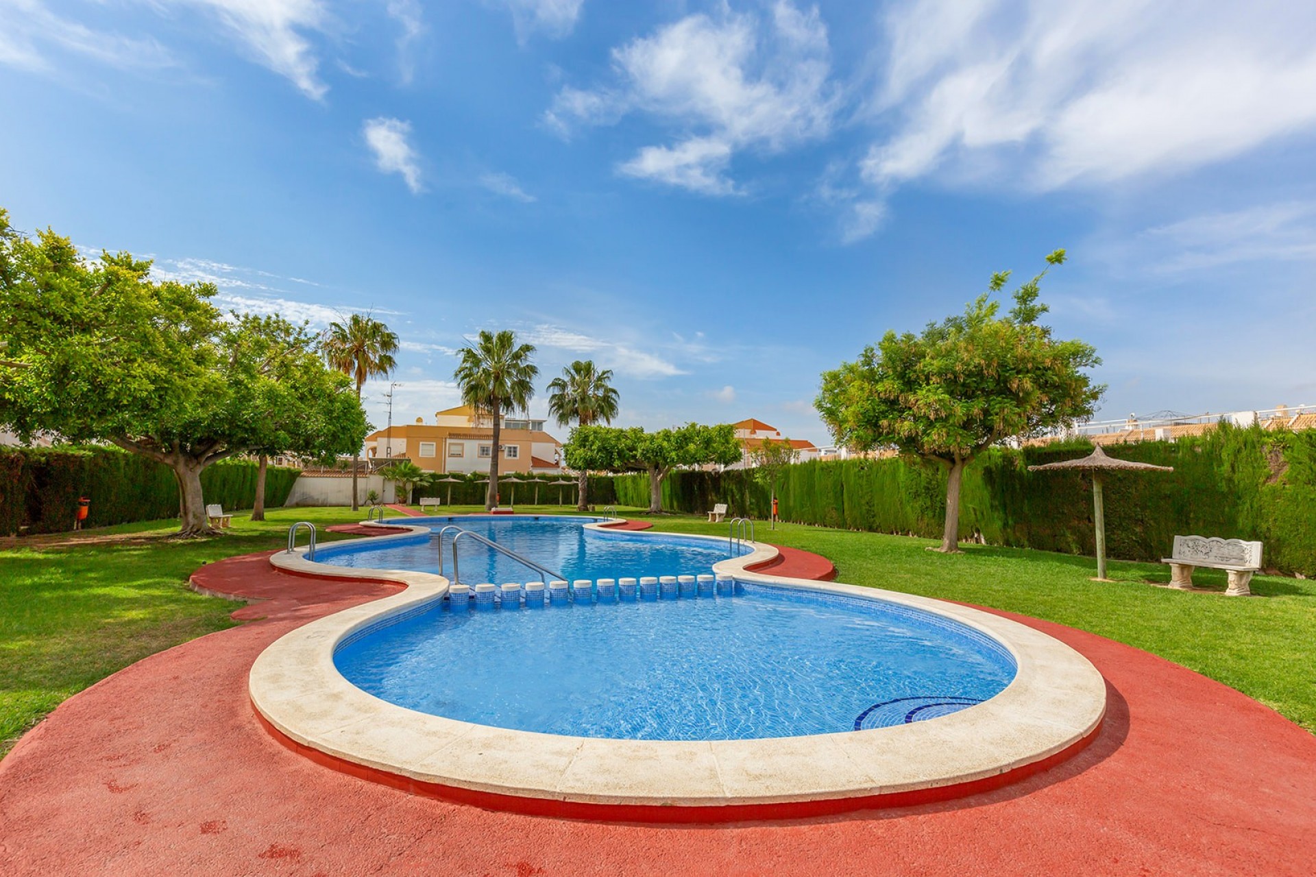 Z drugiej ręki - Bungalow -
Torrevieja - Costa Blanca