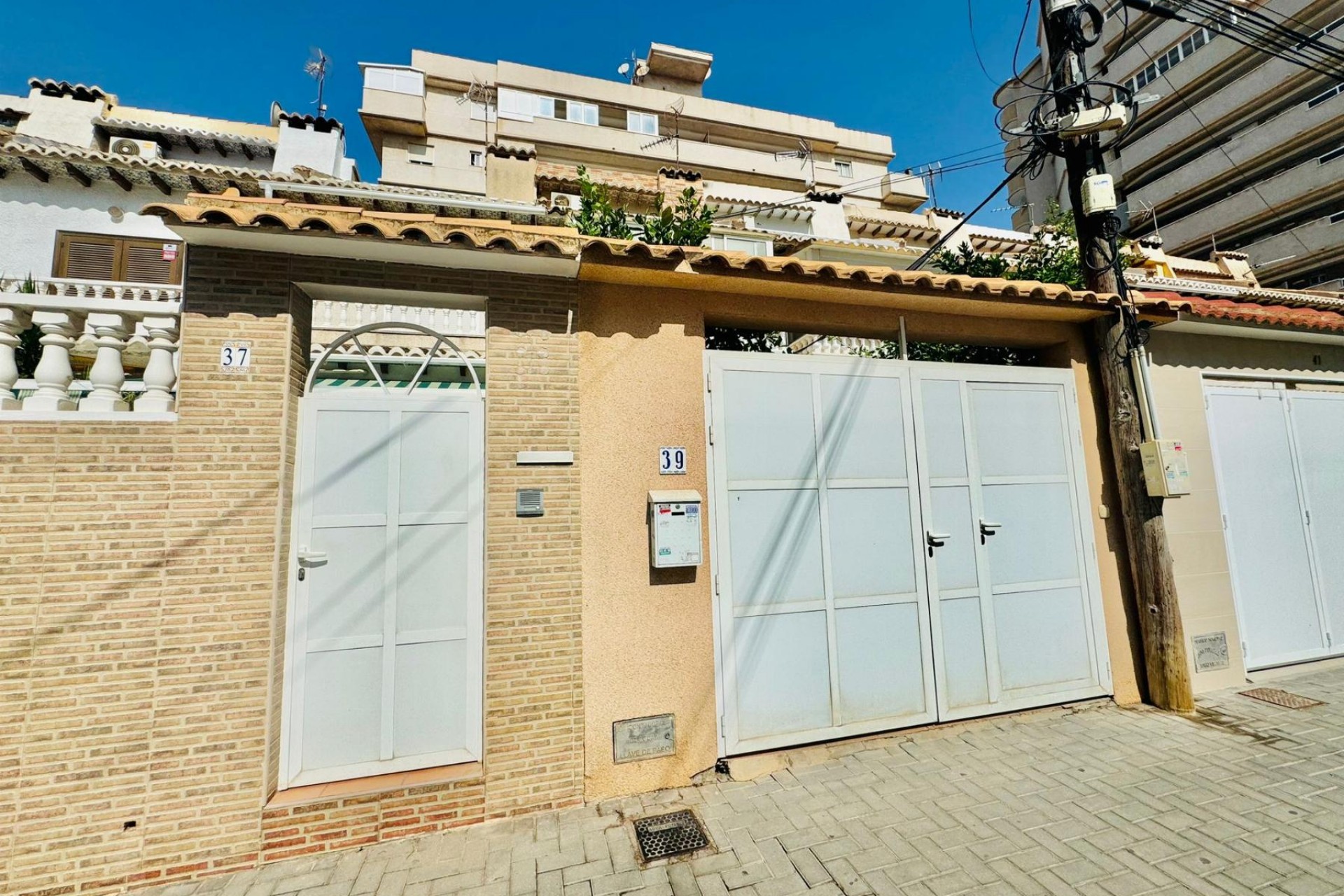 Z drugiej ręki - Bungalow -
Torrevieja - Costa Blanca