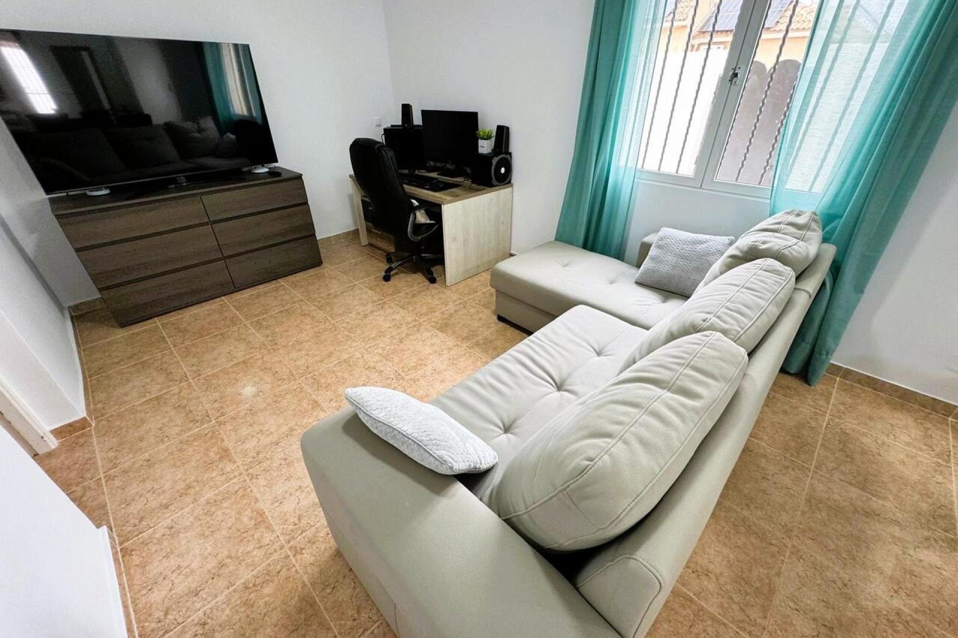 Z drugiej ręki - Bungalow -
Torrevieja - Costa Blanca