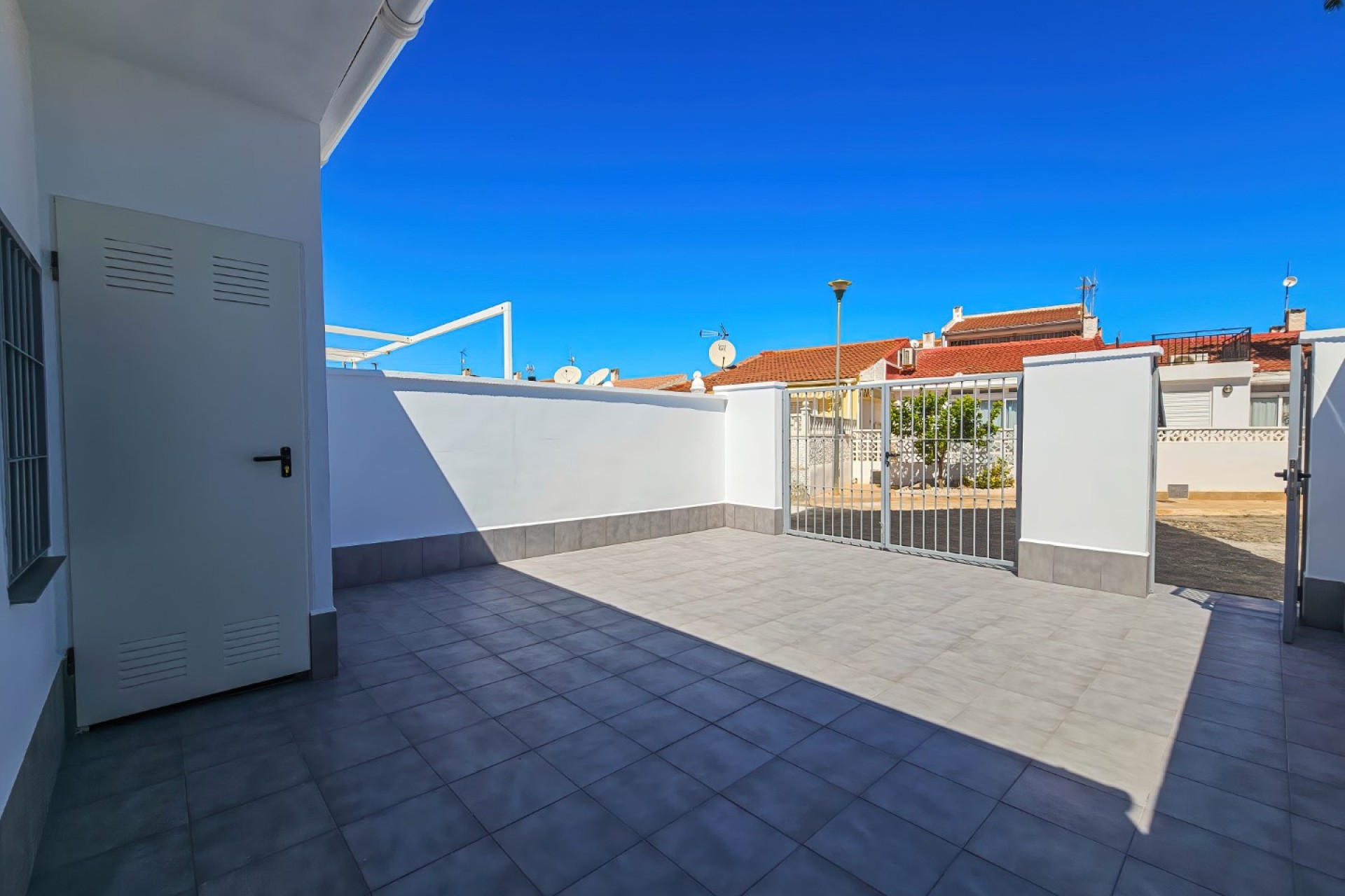 Z drugiej ręki - Bungalow -
Torrevieja - Costa Blanca