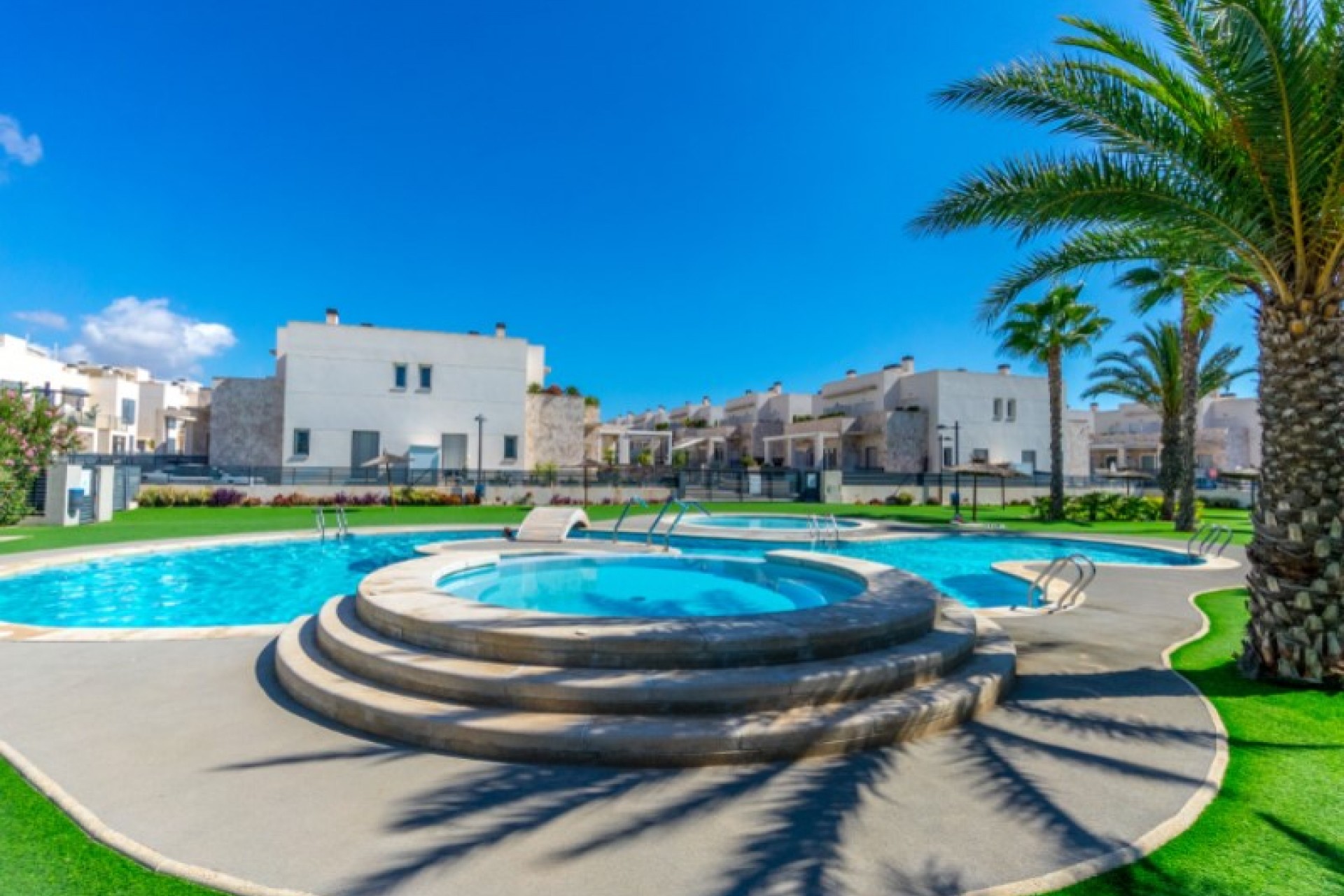 Z drugiej ręki - Bungalow -
Torrevieja - Costa Blanca