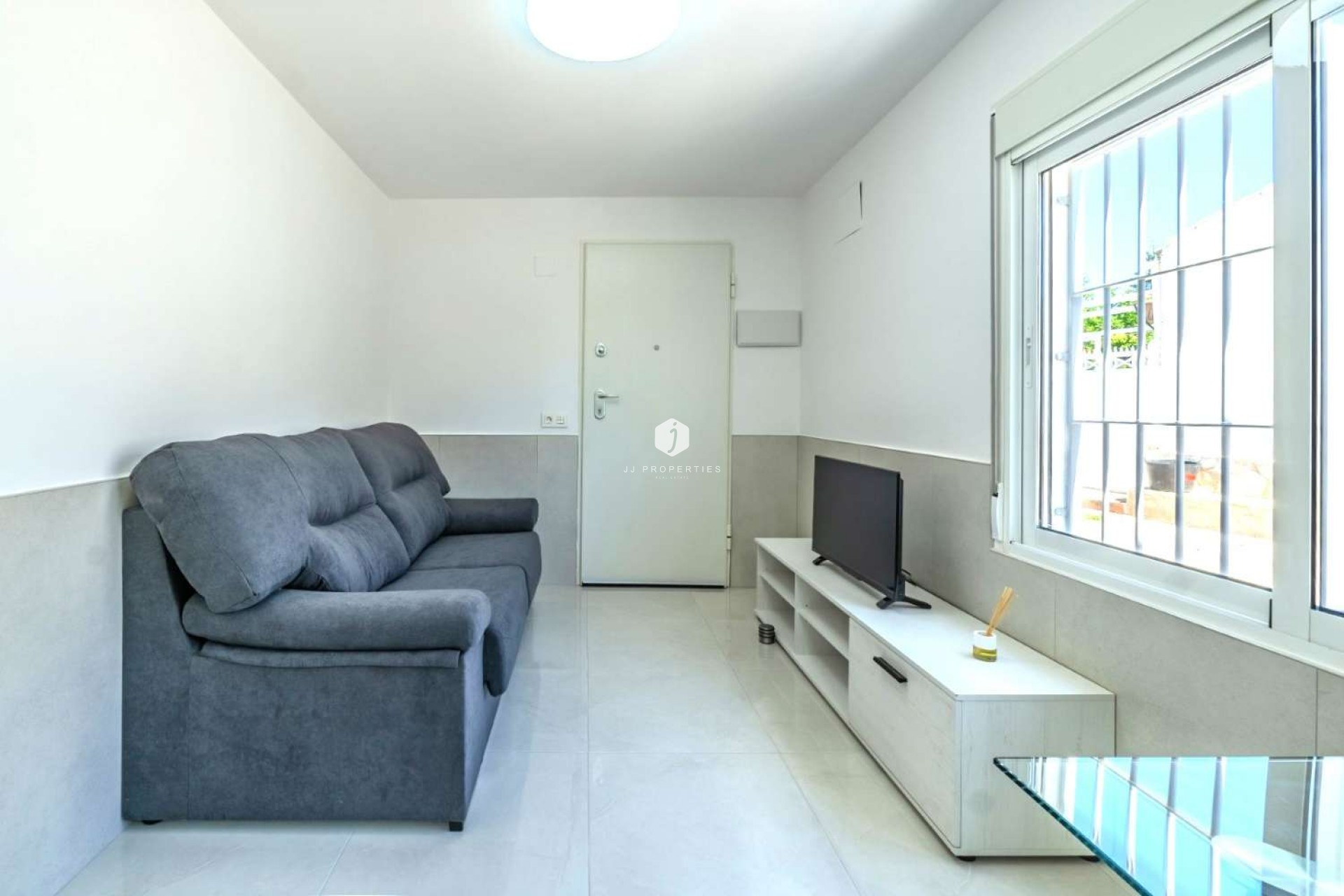 Z drugiej ręki - Bungalow -
Torrevieja - Costa Blanca