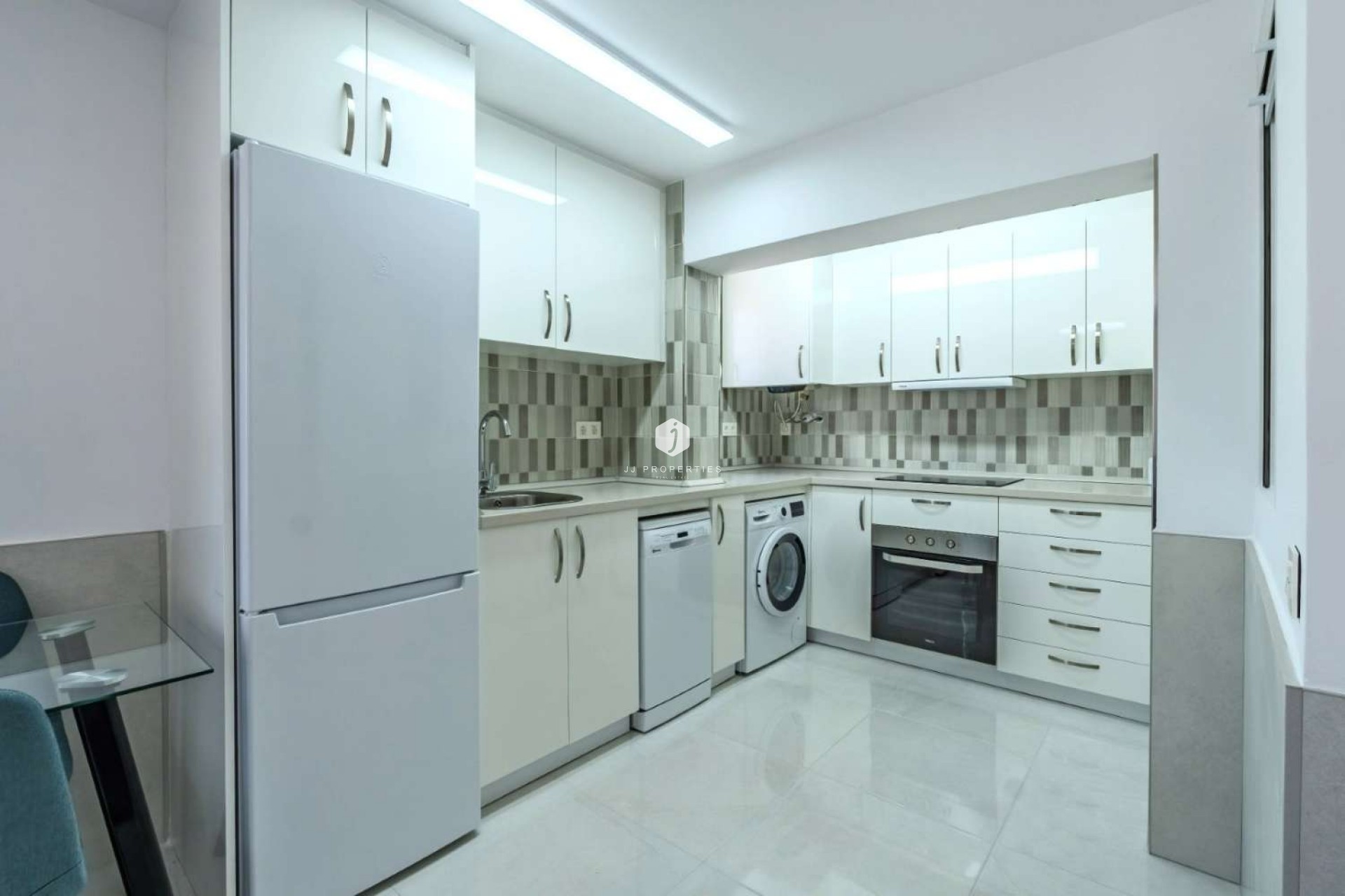 Z drugiej ręki - Bungalow -
Torrevieja - Costa Blanca