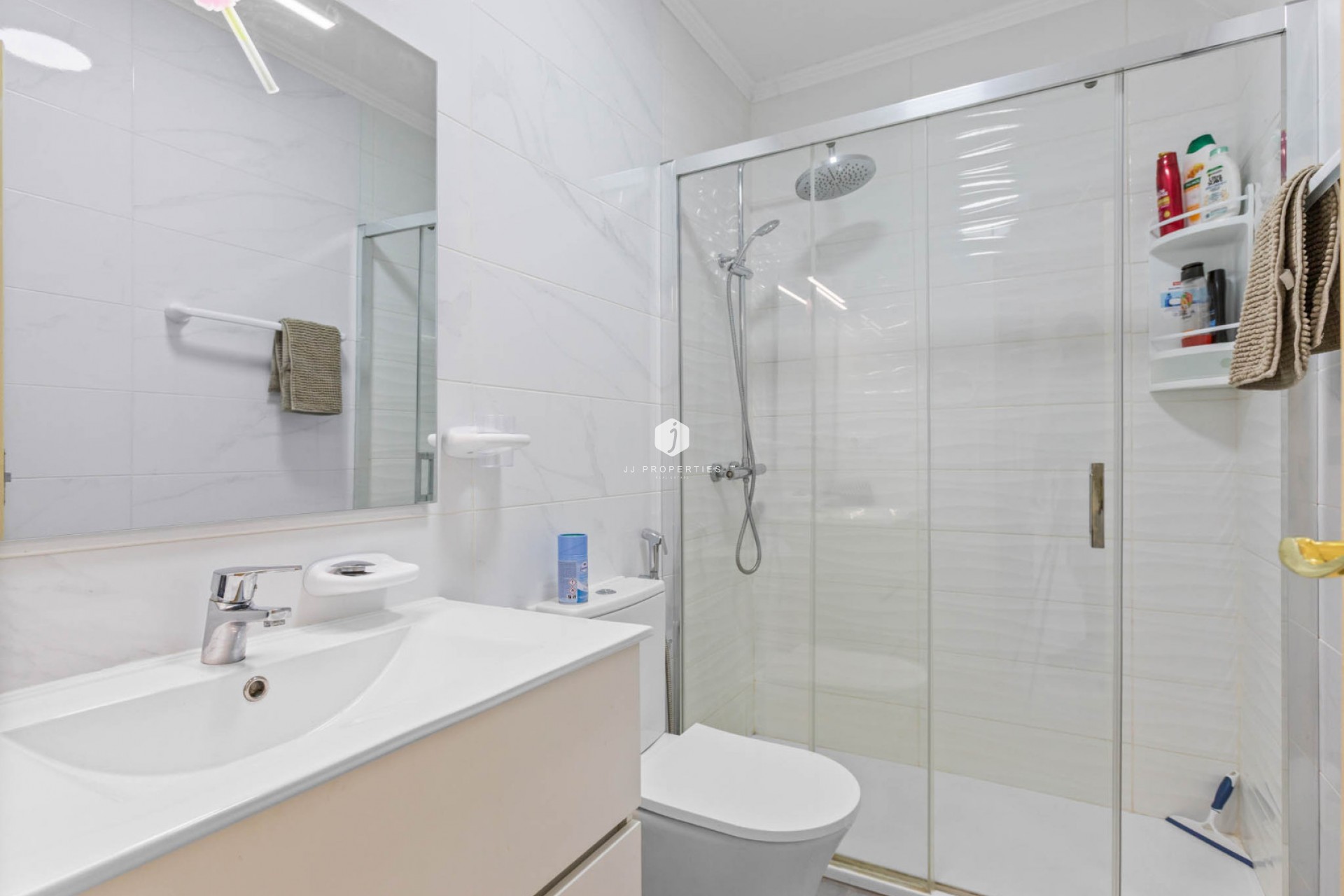 Z drugiej ręki - Bungalow -
Torrevieja - Costa Blanca