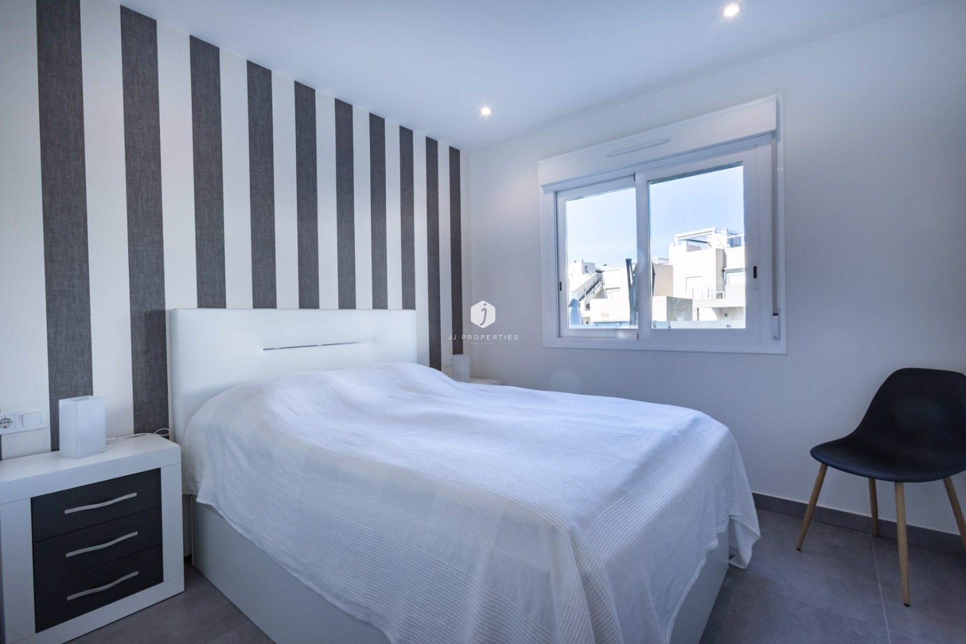 Z drugiej ręki - Bungalow -
Torrevieja - Costa Blanca