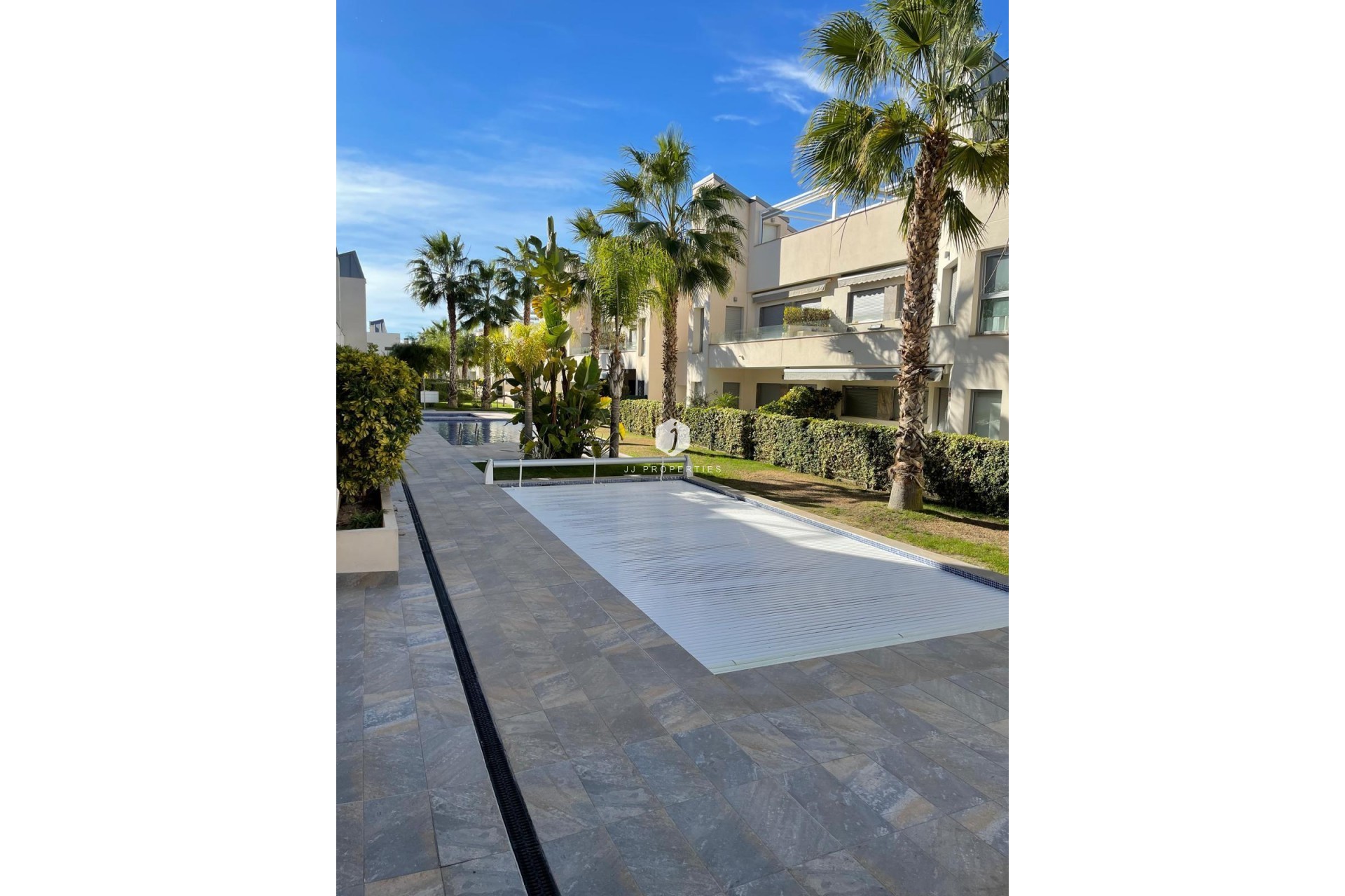 Z drugiej ręki - Bungalow -
Torrevieja - Costa Blanca