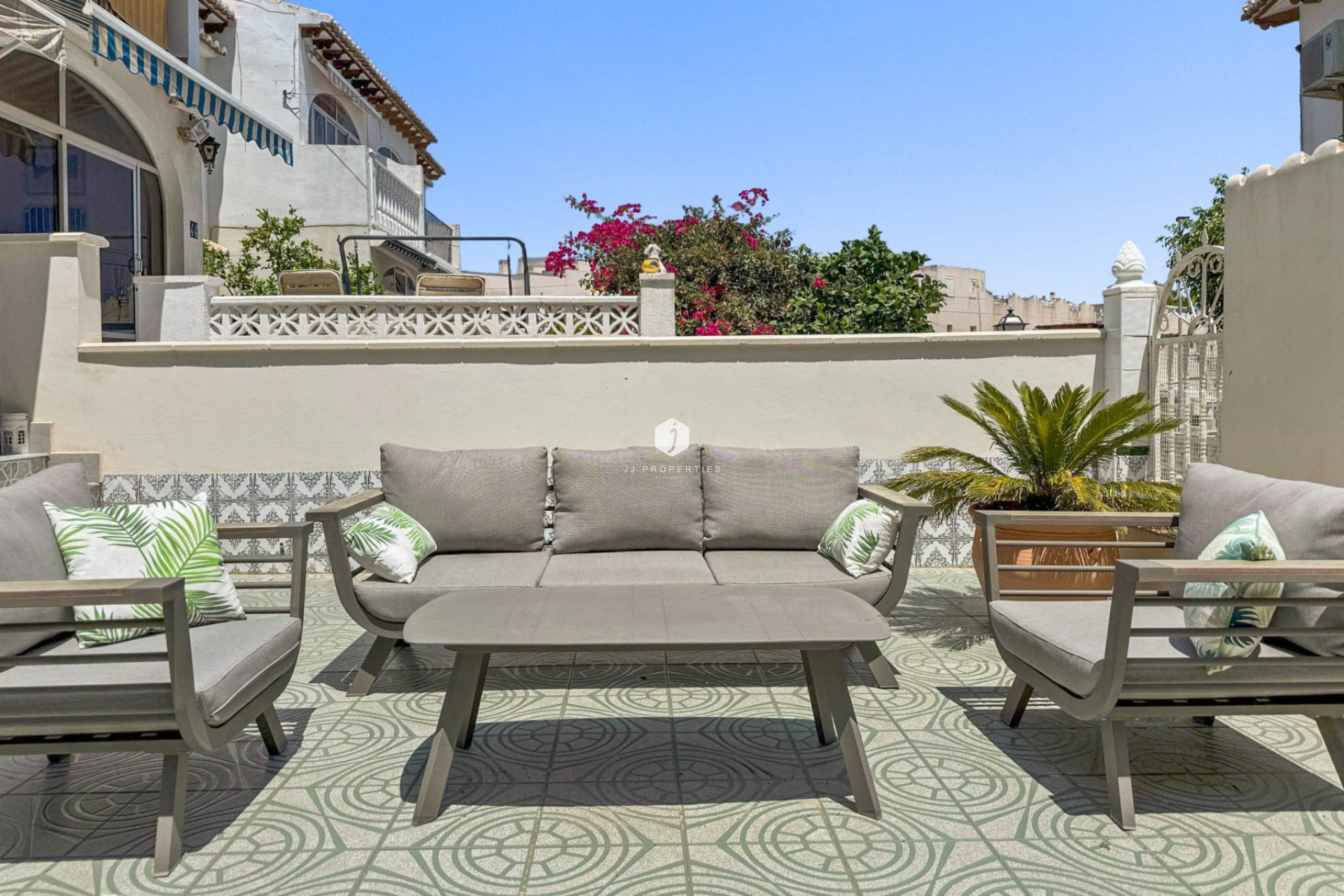 Z drugiej ręki - Bungalow -
Torrevieja - Costa Blanca