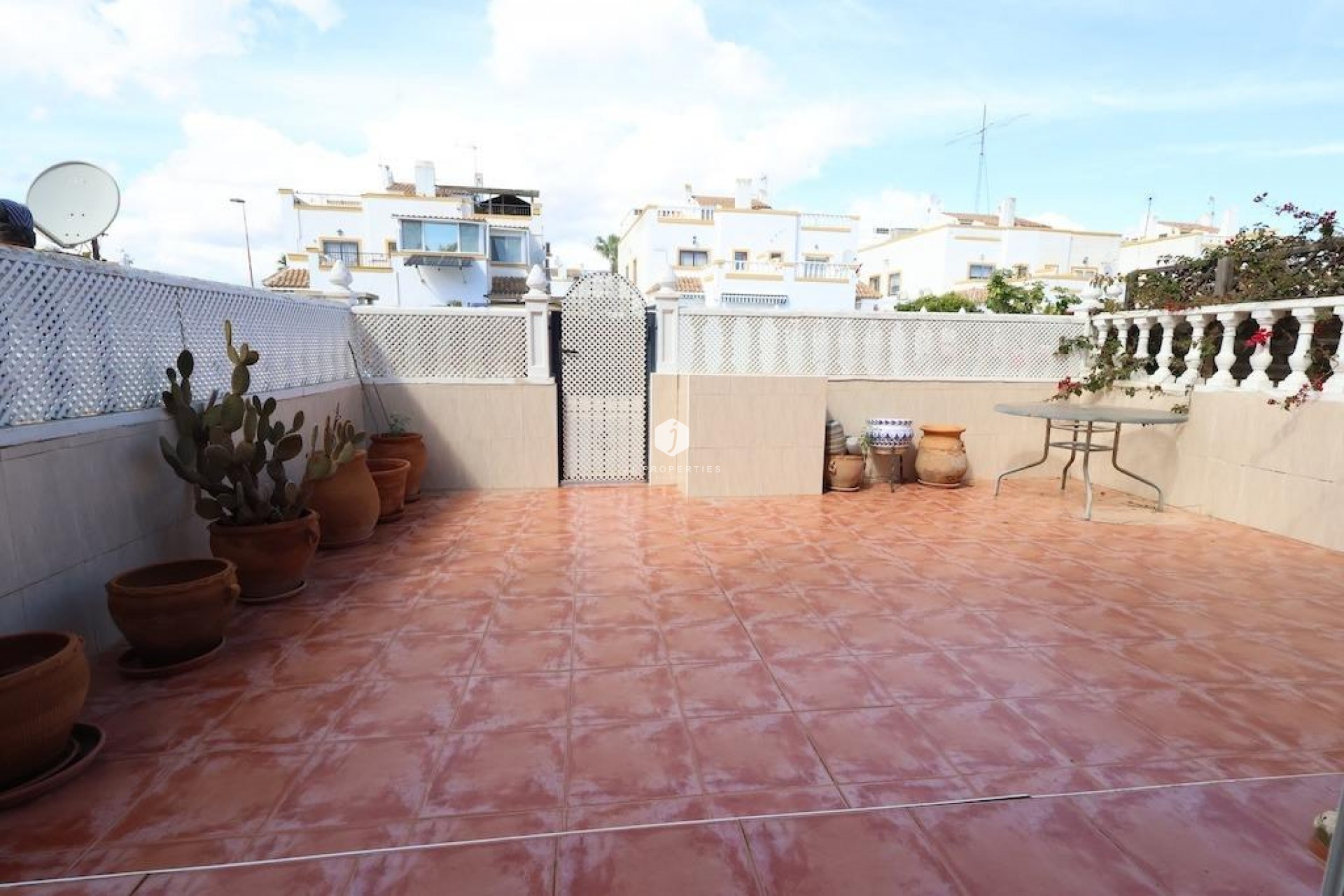 Z drugiej ręki - Bungalow -
Torrevieja - Costa Blanca