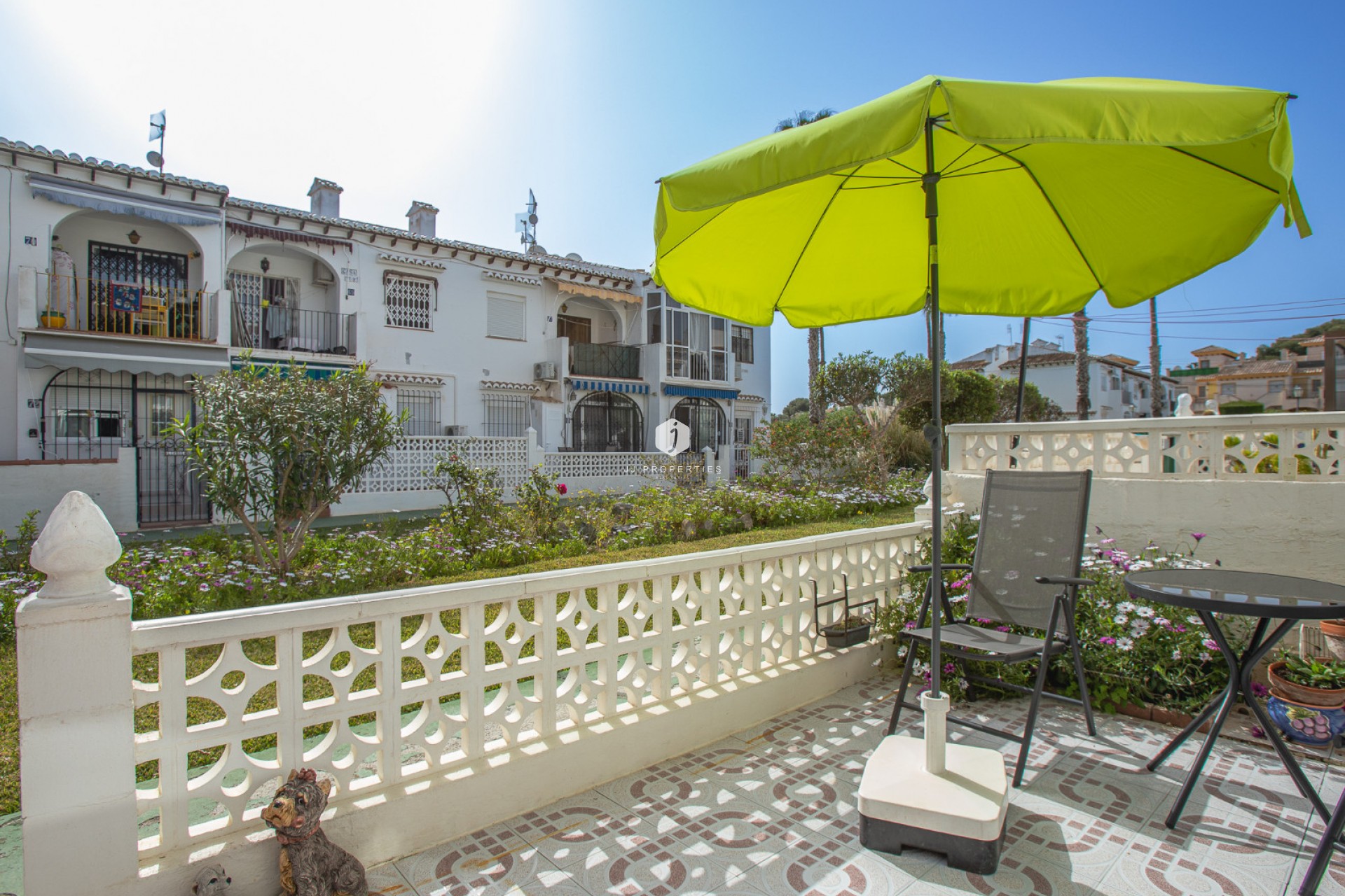 Z drugiej ręki - Bungalow -
Torrevieja - Costa Blanca