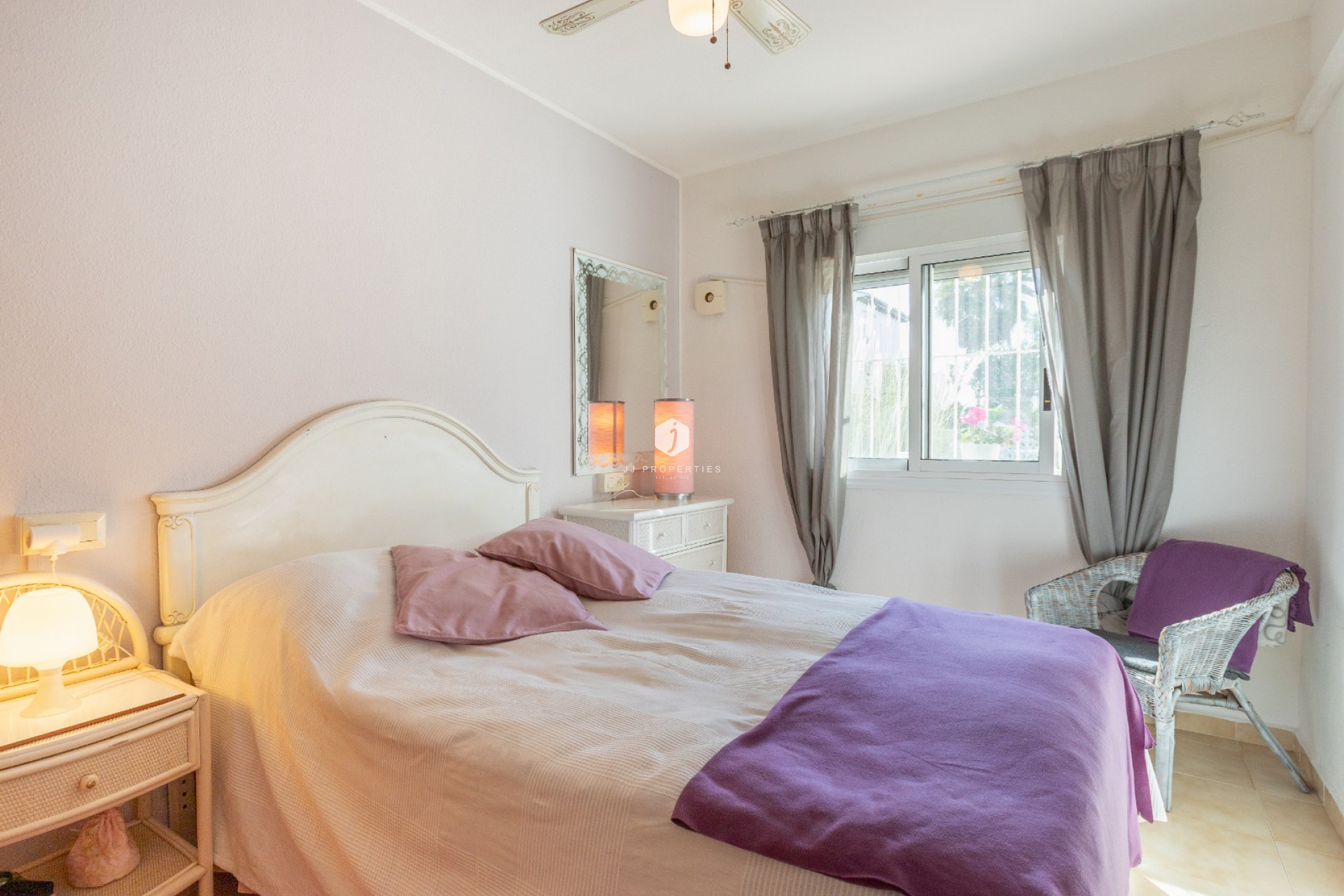 Z drugiej ręki - Bungalow -
Torrevieja - Costa Blanca