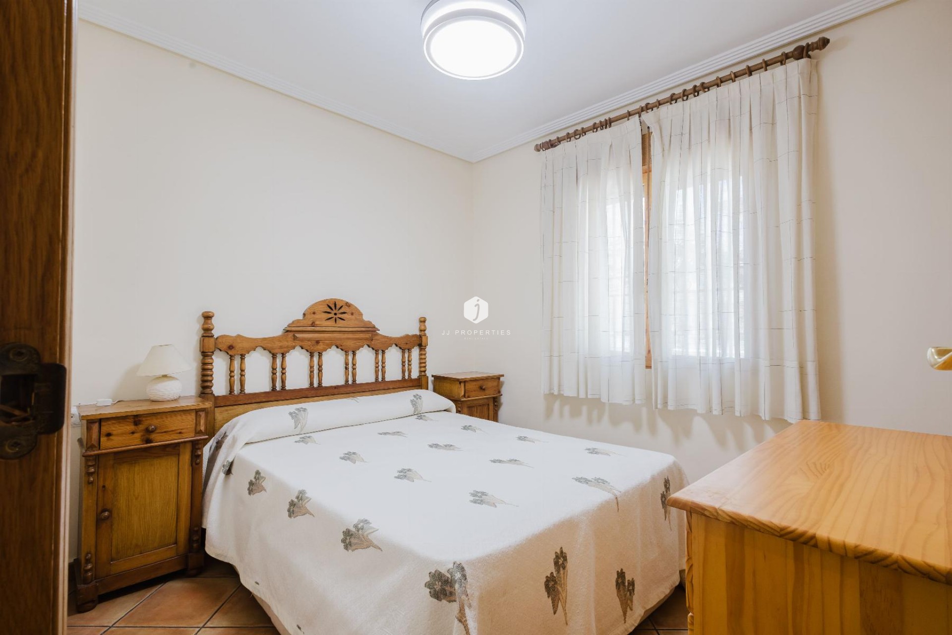 Z drugiej ręki - Bungalow -
Torrevieja - Costa Blanca