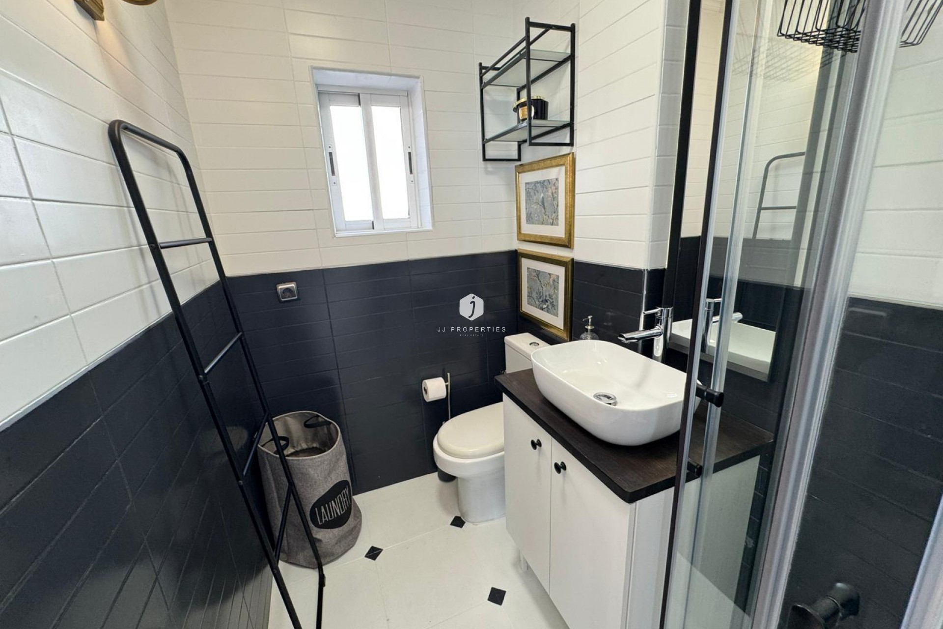 Z drugiej ręki - Bungalow -
Torrevieja - Costa Blanca