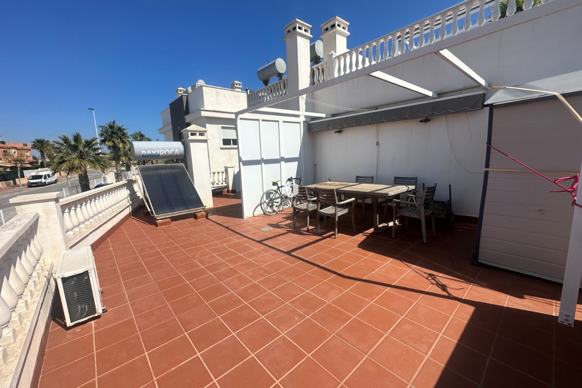 Z drugiej ręki - Bungalow -
Torrevieja - Costa Blanca