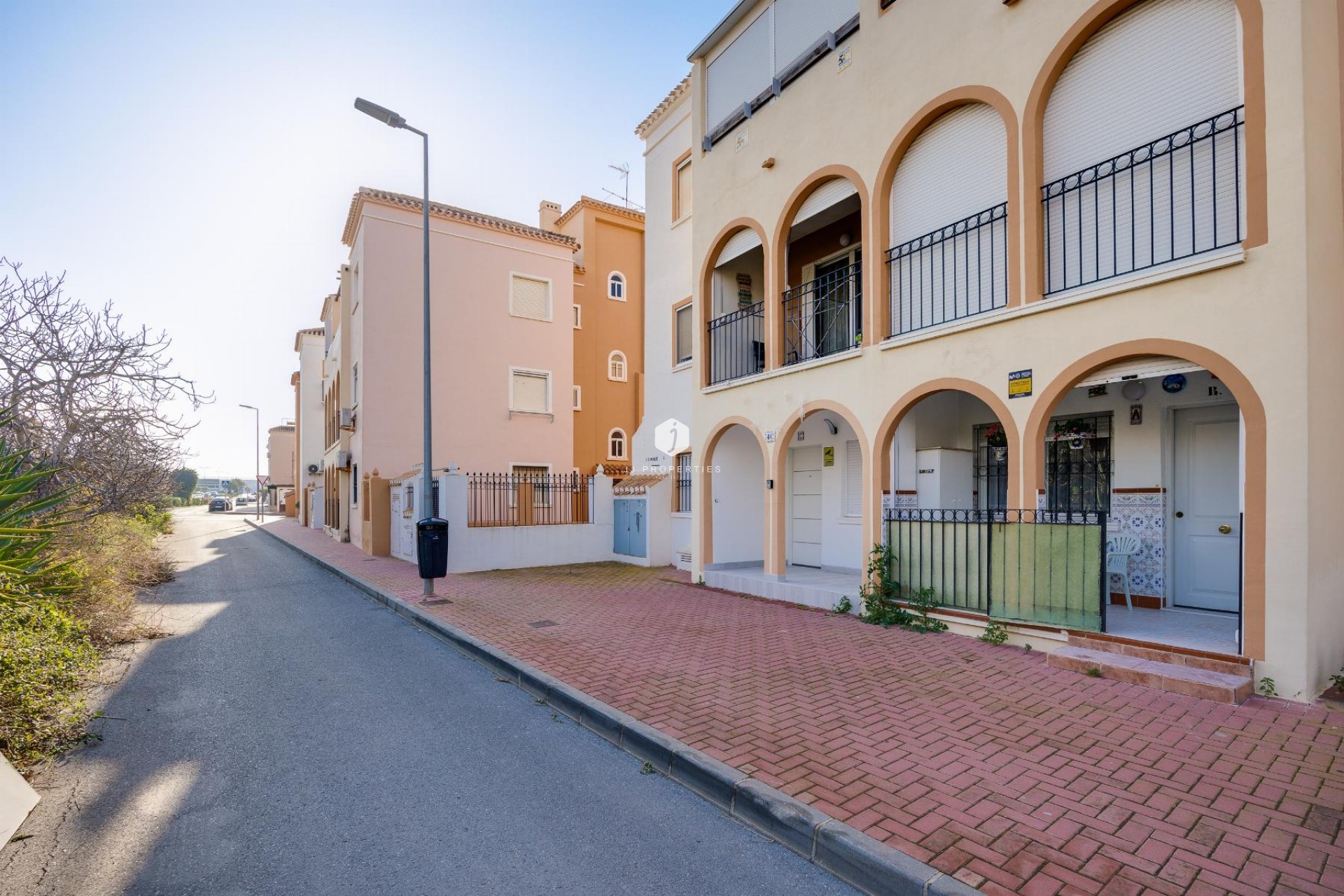 Z drugiej ręki - Bungalow -
Torrevieja - Costa Blanca