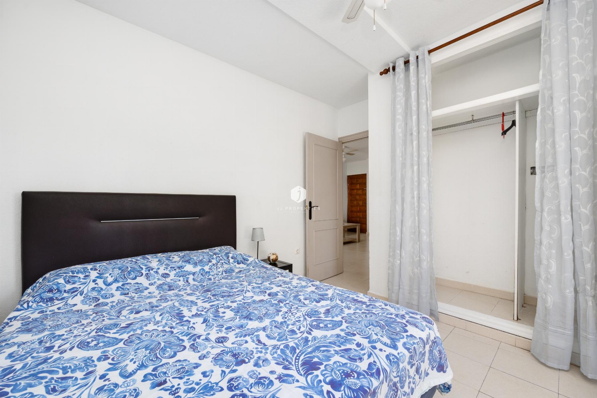 Z drugiej ręki - Bungalow -
Torrevieja - Costa Blanca